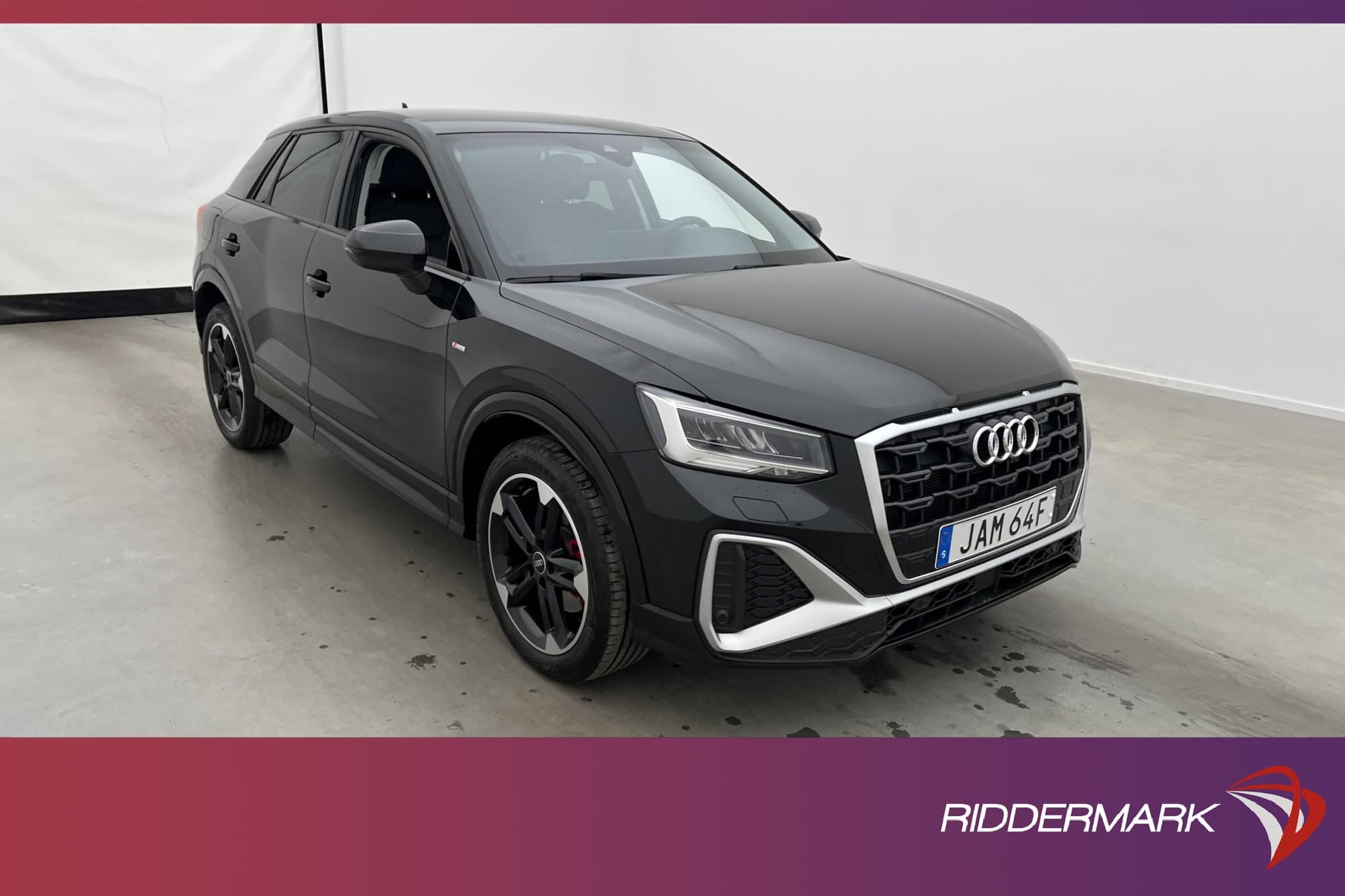 Audi Q2 35 TFSI  150hk S Line Kamera Skinn Cockpit