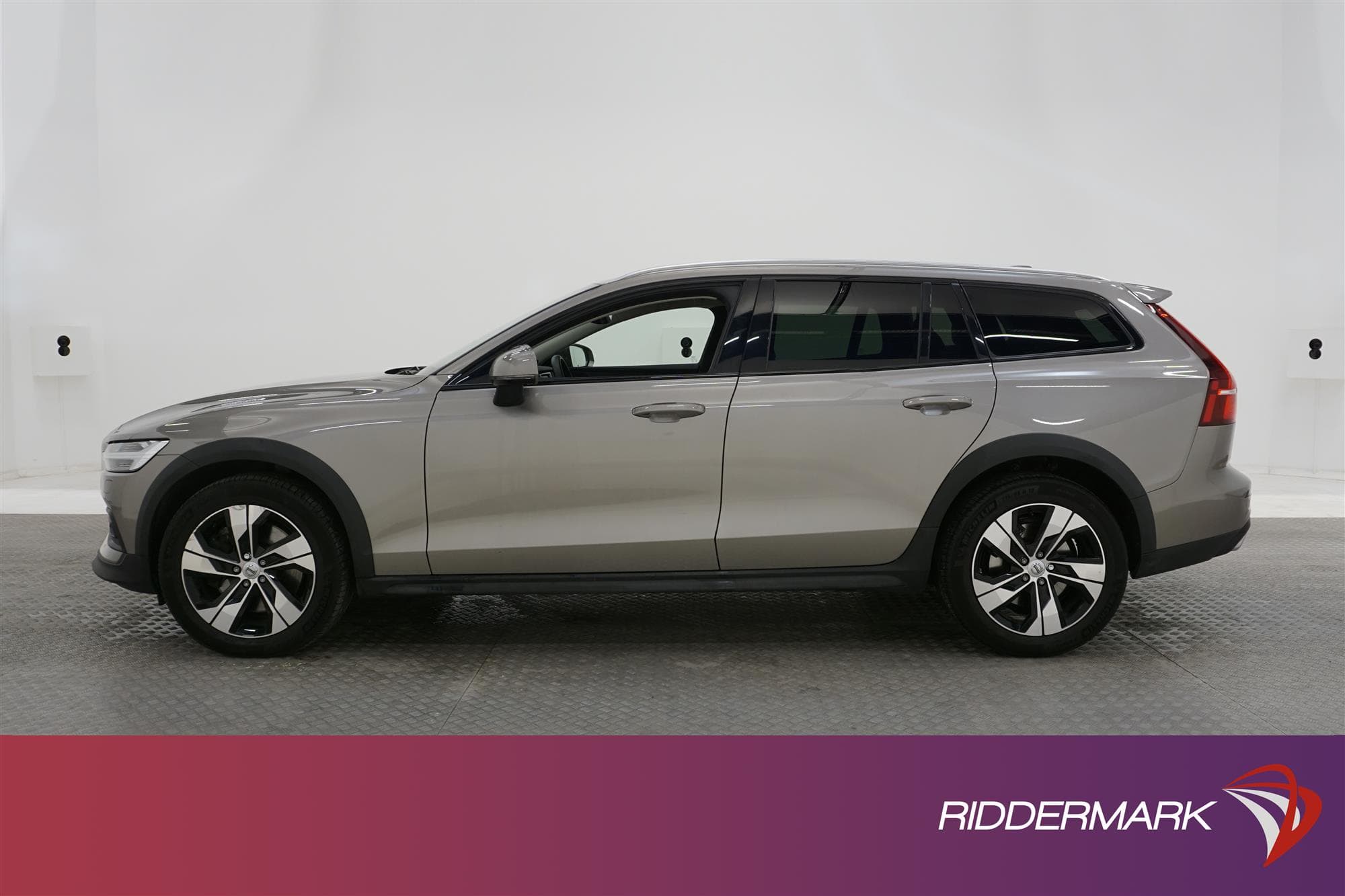 Volvo  V60 Cross Country D4 AWD 190hk