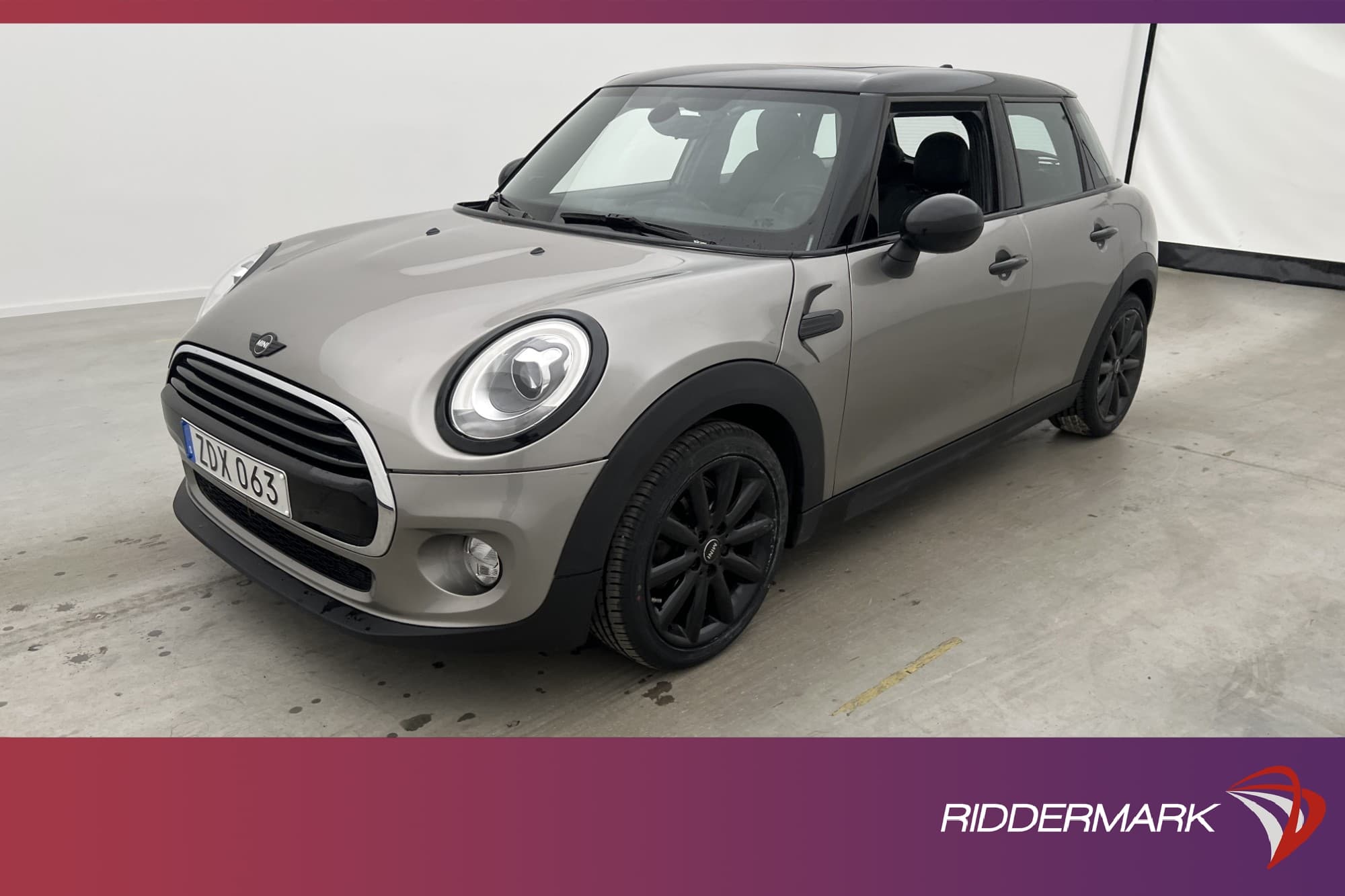 MINI Cooper 136hk