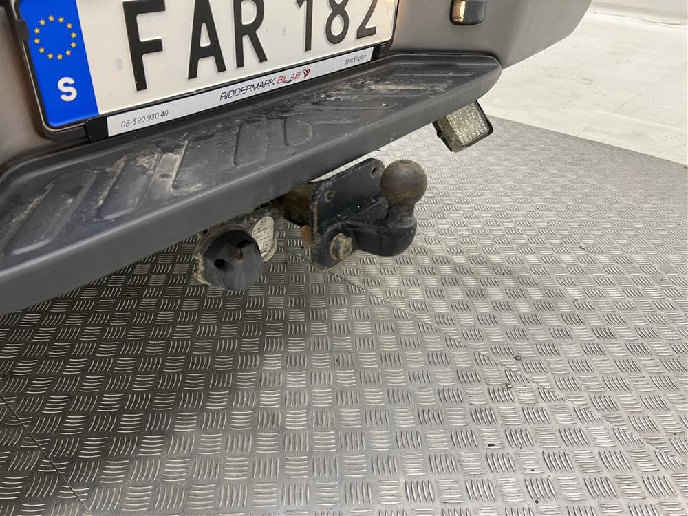 Nissan Navara 2.5dCi Automat Taklucka Navi Kamera Dragkrok interiör