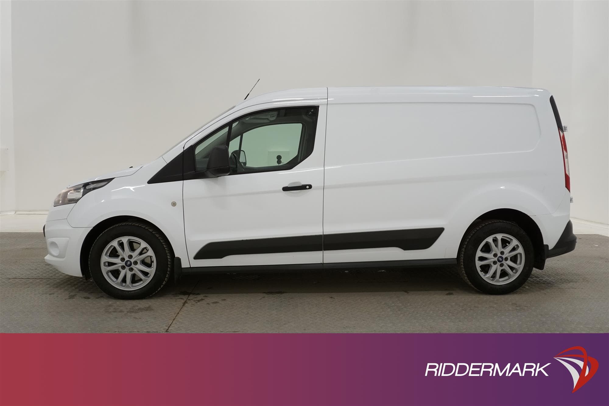 Ford Transit Connect 1.6TDCi LWB PDC Dragkrok Värmare 