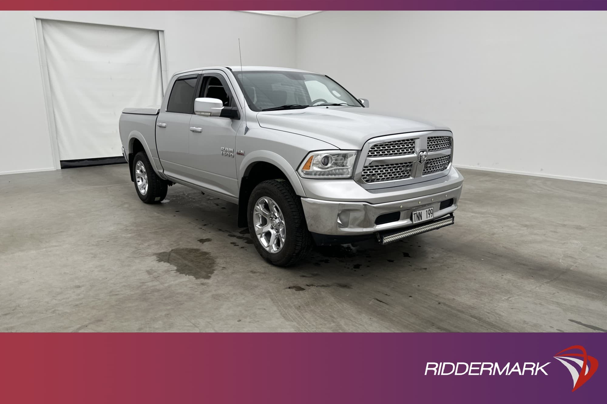 Dodge RAM Laramie 5.7V8 HEMI 4x4