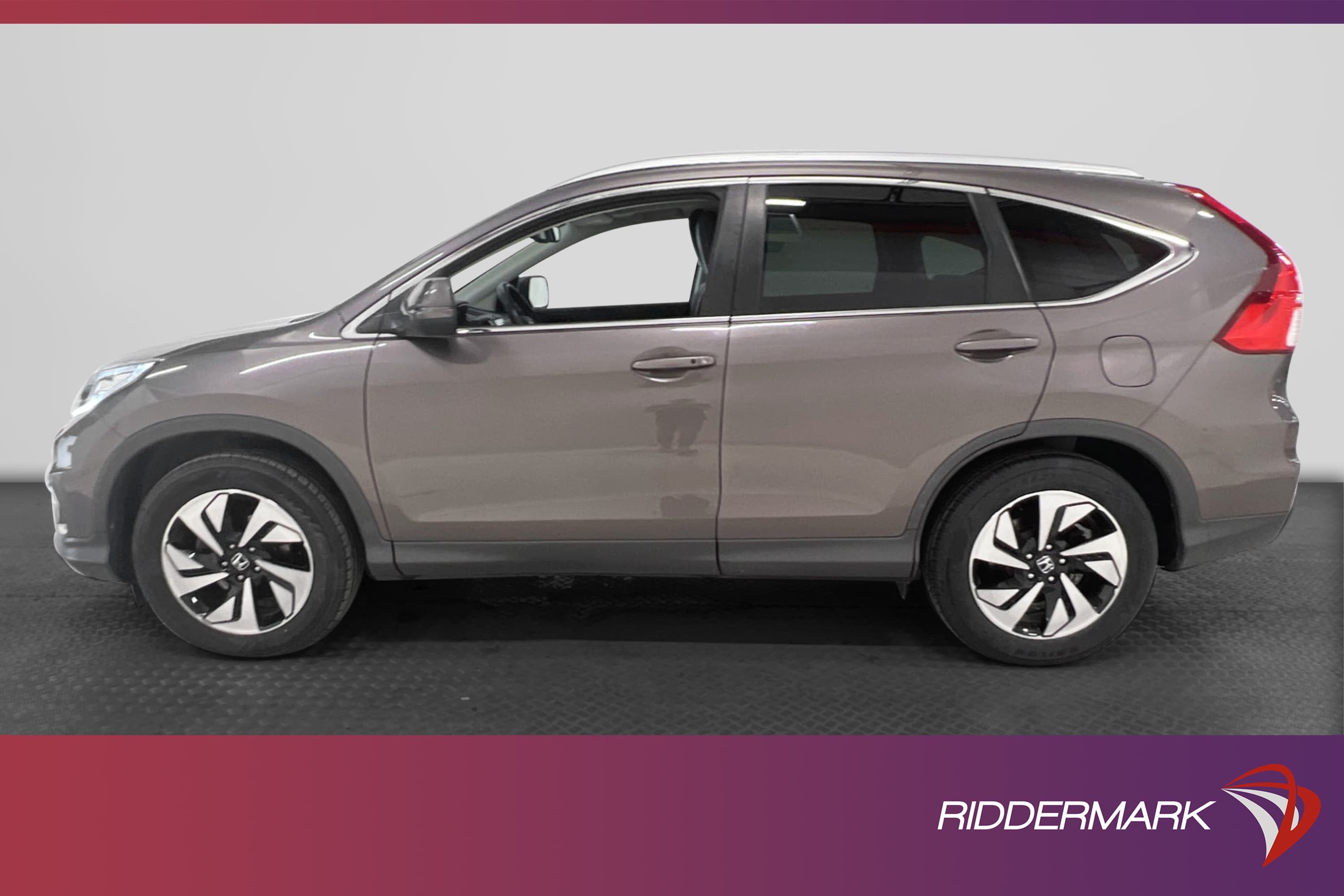 Honda CR-V 2.0 155hk 4WD Pano M-Värm B-Kamera Skinn Lågmilad