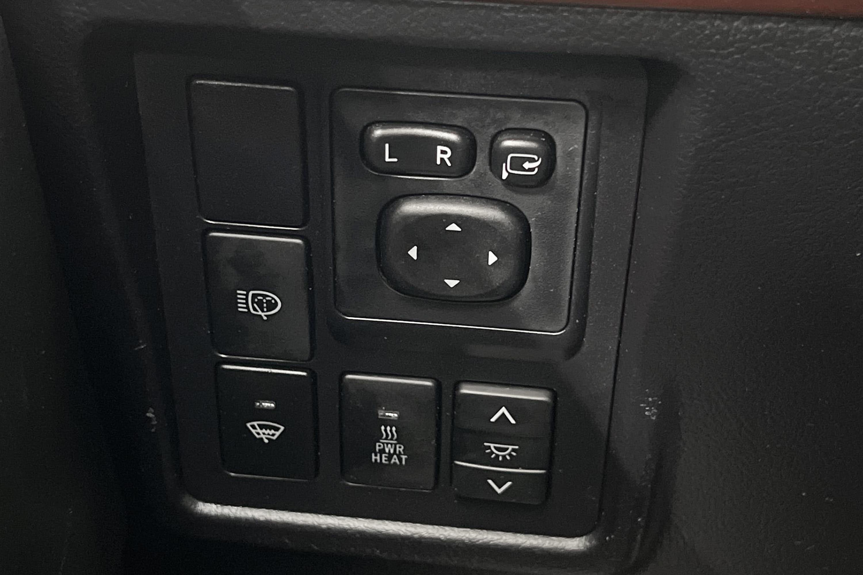 Toyota Land Cruiser Prado 4WD 190hk 7 Sits B-Kam Skinn