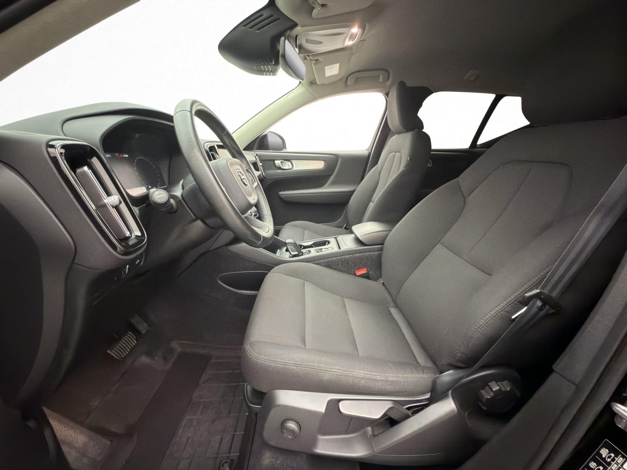 Volvo XC40 T3 Momentum Värmare Sensorer Bluetooth