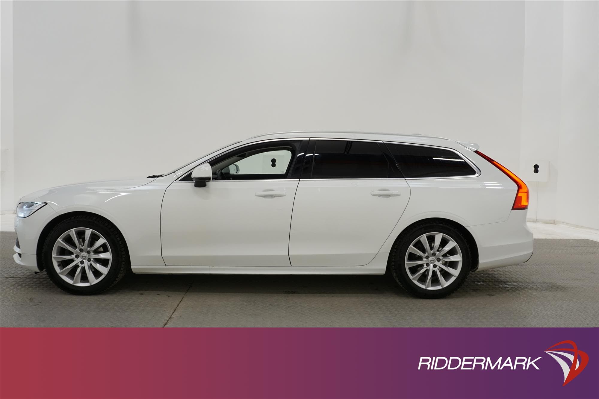 Volvo V90 D4 190hk AWD Momentum