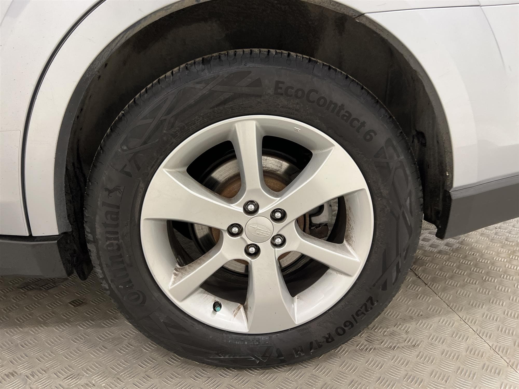 Subaru Outback 2.0 4WD 150hk M&K Värmare Drag P-Sensorer