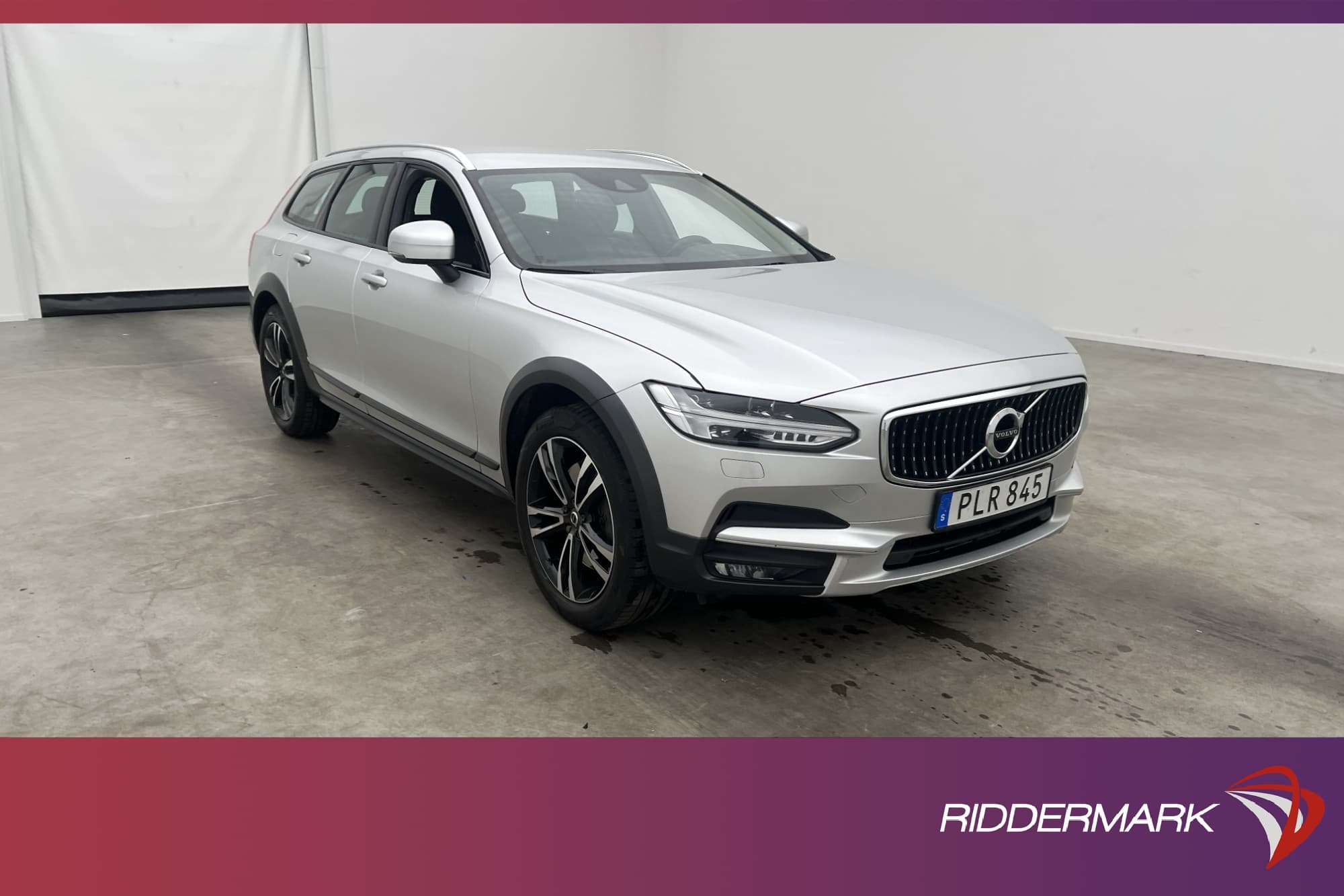 Volvo V90 Cross Country D4 AWD