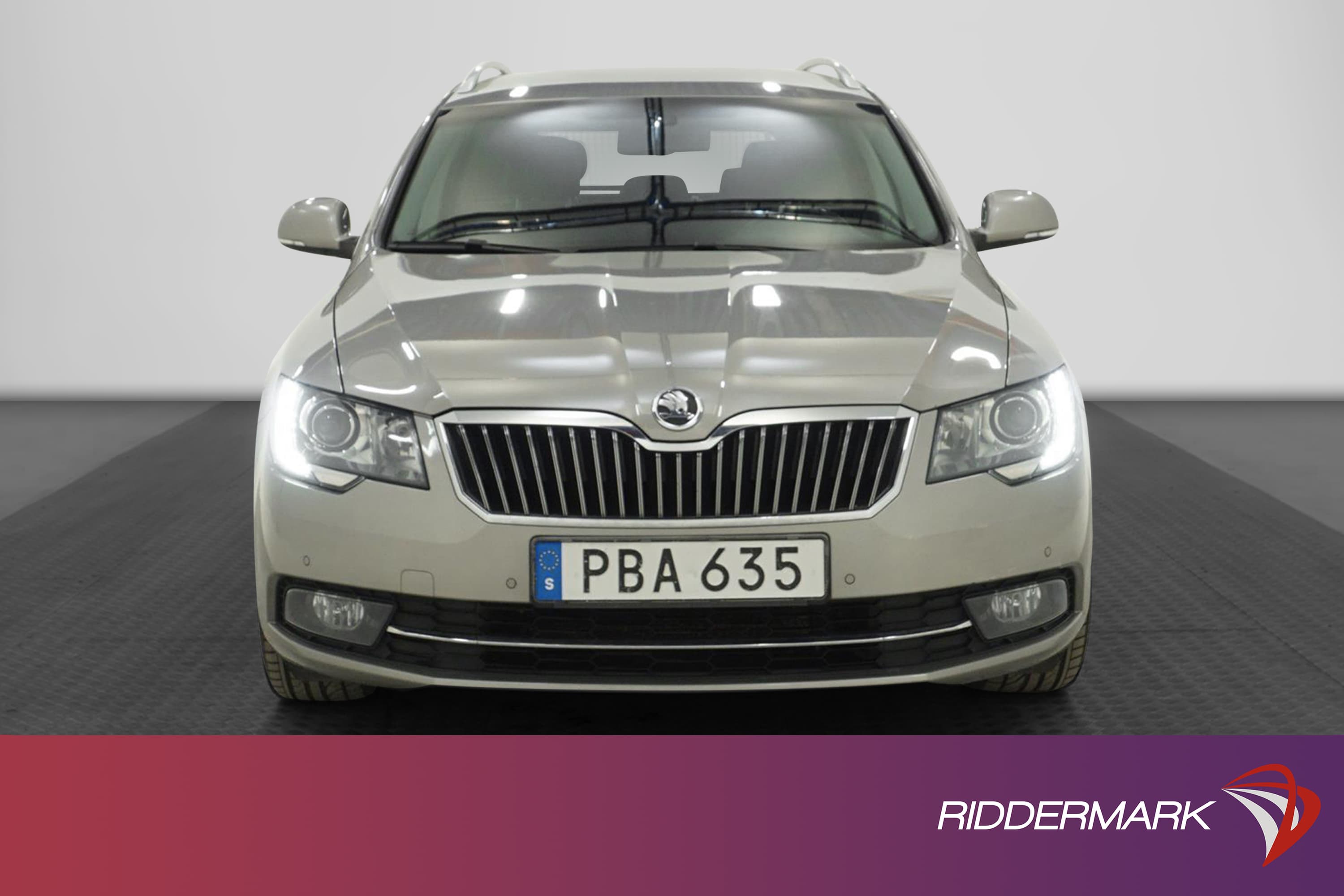 Skoda Superb 2.0 TDI 4x4 Tre Kronor Ed