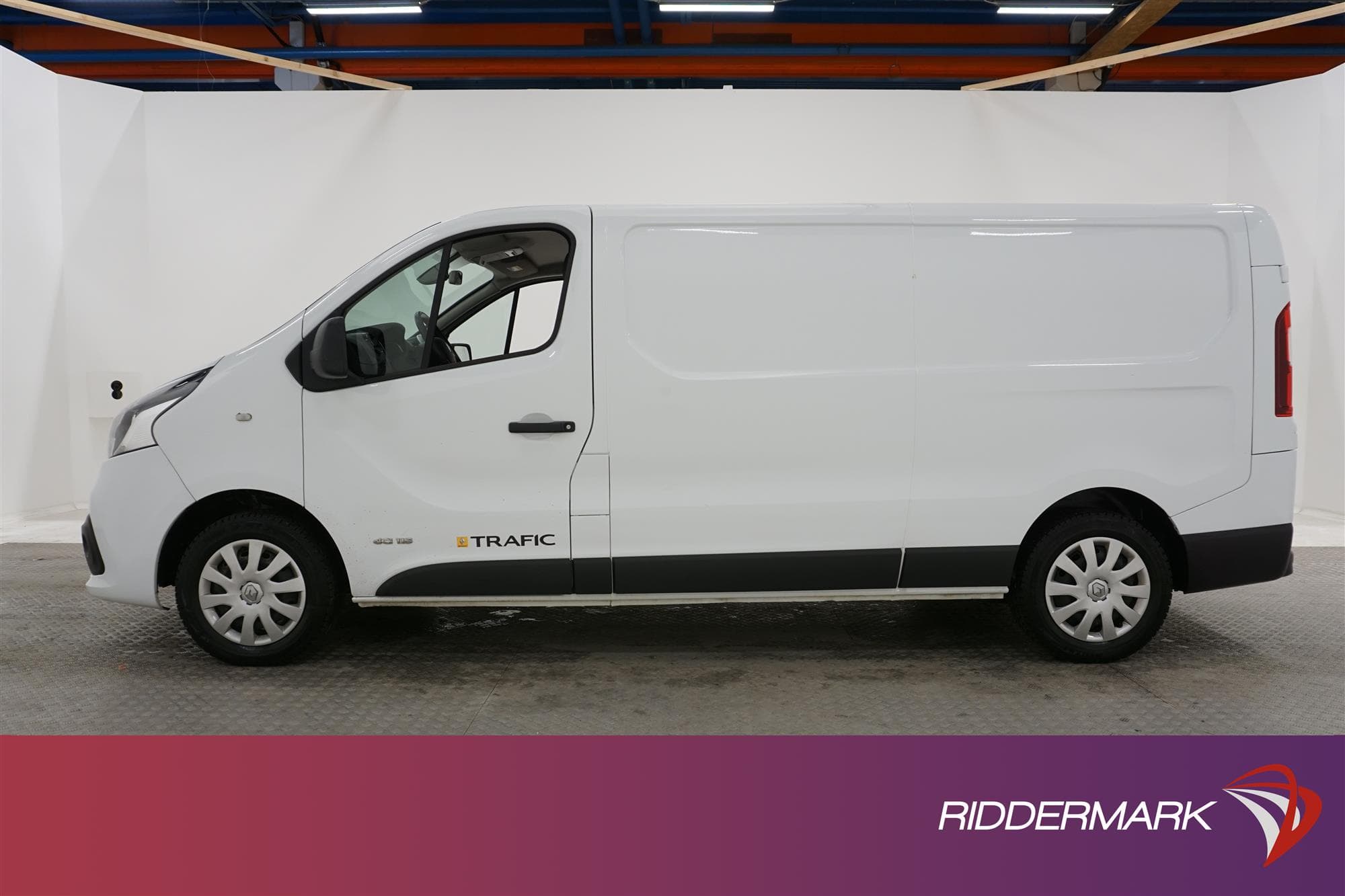Renault Trafic 1.6dCi Lång Dragkrok Kamera Navi Värmare 