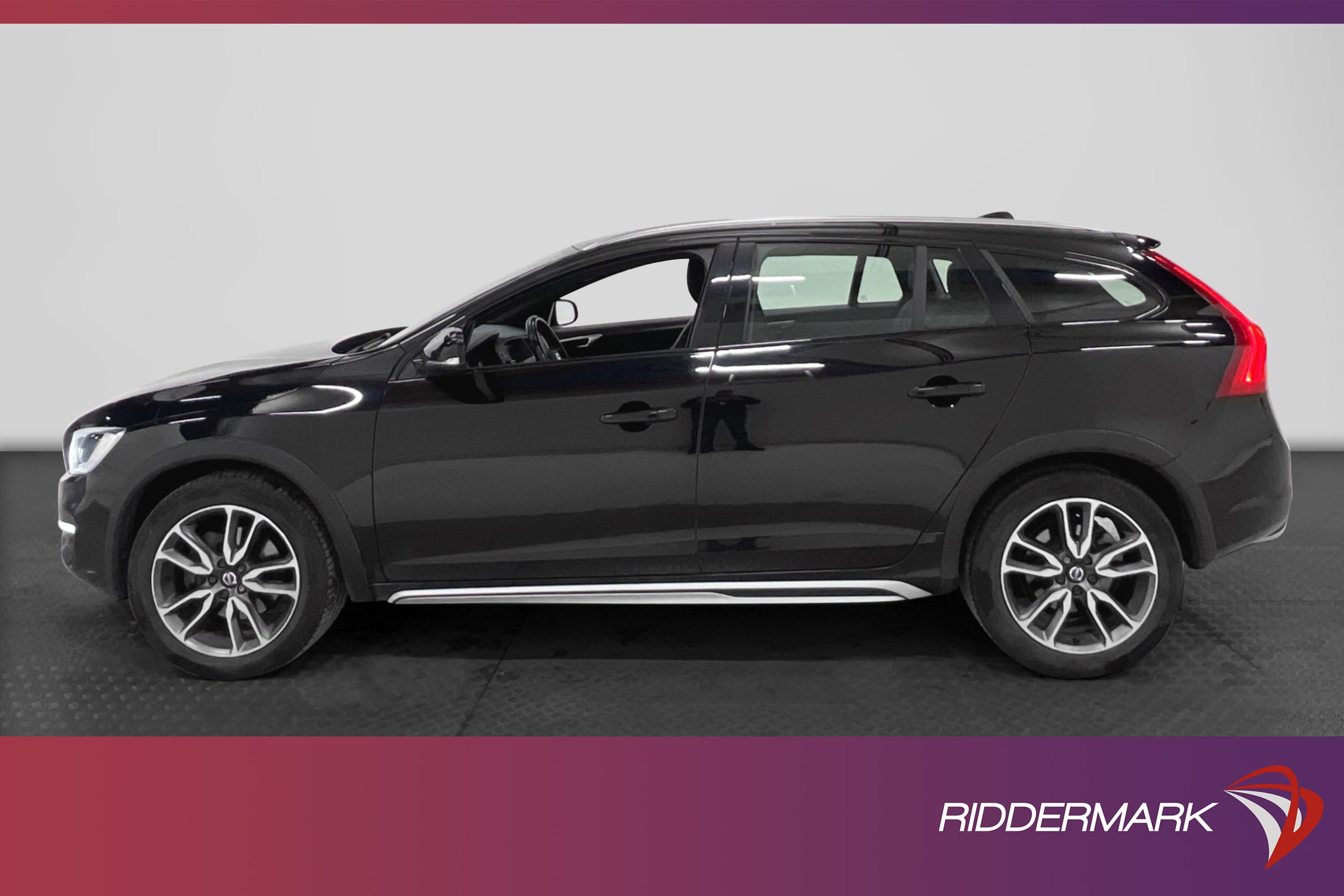 Volvo V60 Cross Country D4 190hk AWD Summum