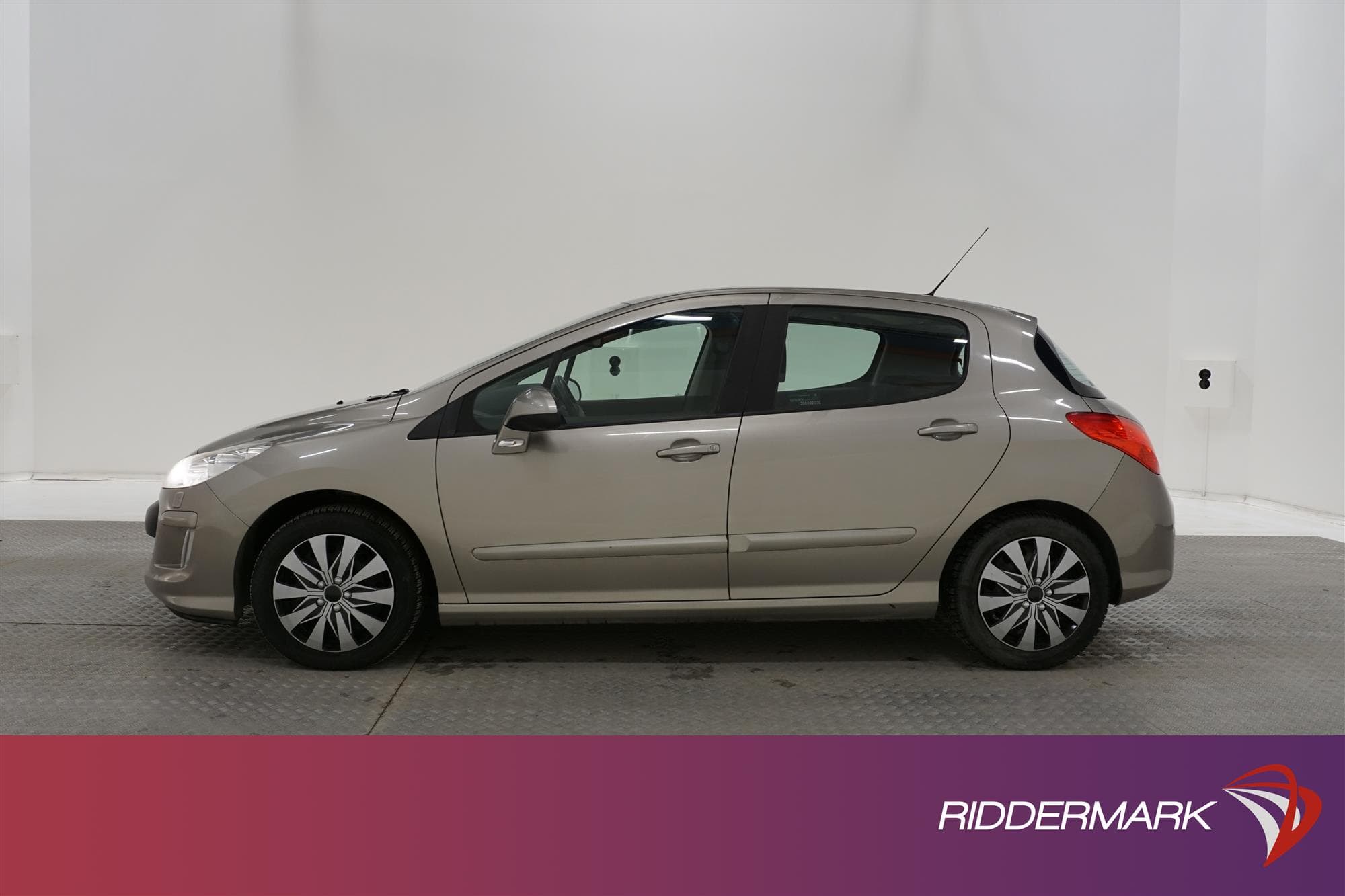Peugeot 308 1.6 HDi 111hk