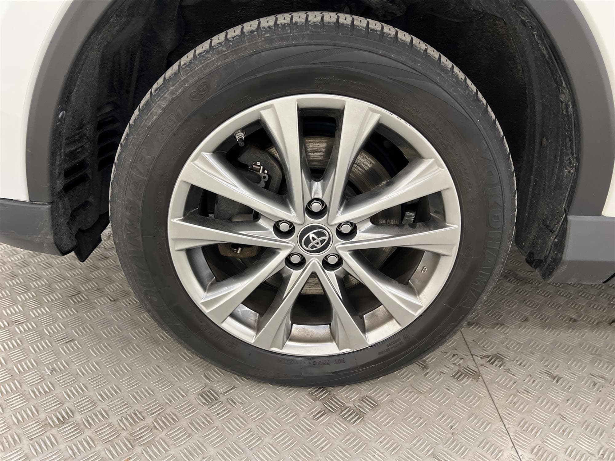 Toyota RAV4 Hybrid AWD 2.5 197hk M&K-Värm 360 Kam Drag