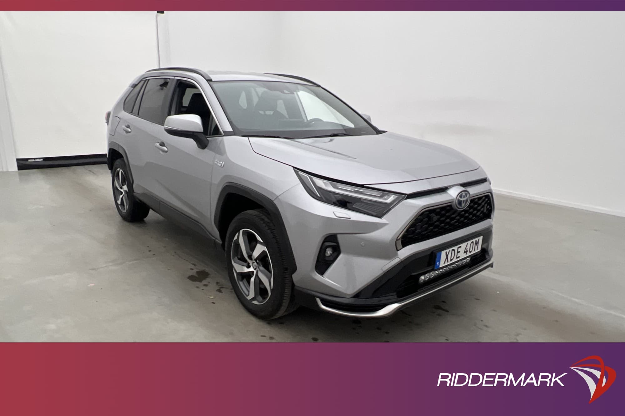 Toyota RAV4 Plug-in AWD 306hk X-Edition Kamera Drag Navi