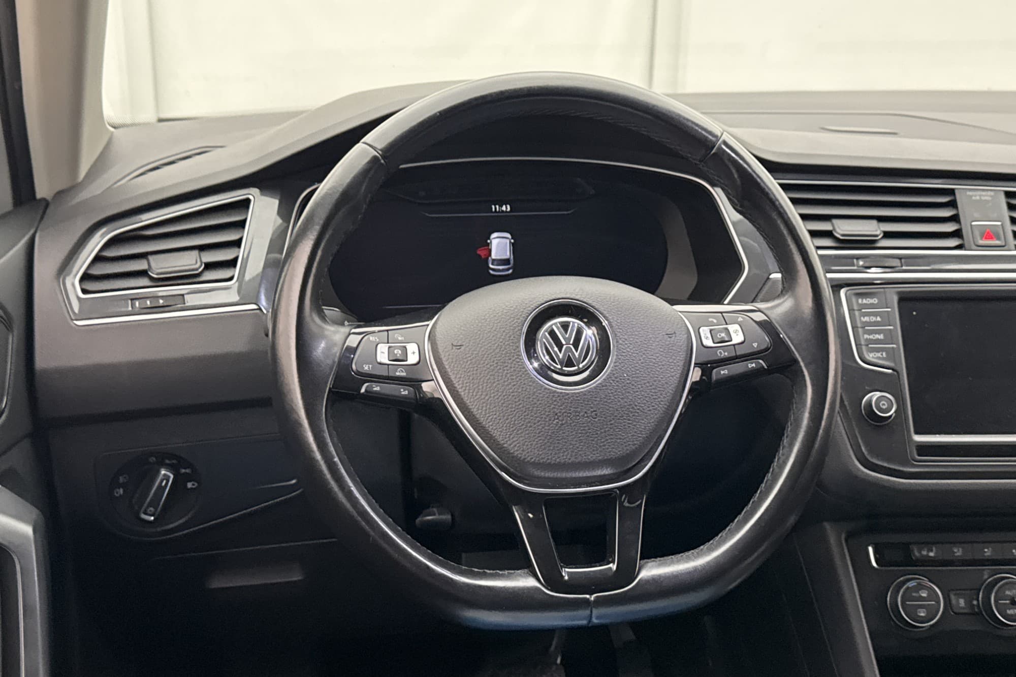 Volkswagen Tiguan TDI 4M 190hk GT Cockpit D-Värm Kamera Drag