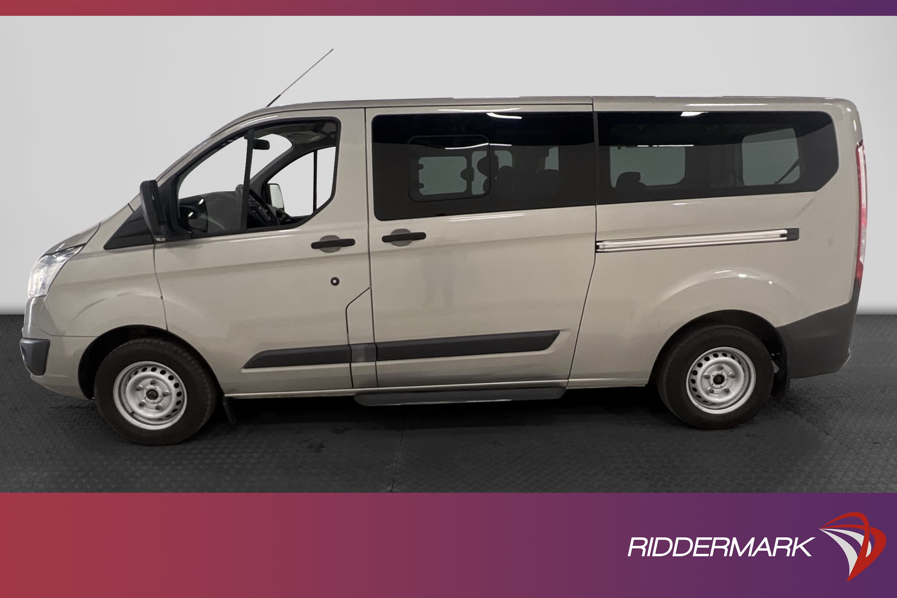 Ford Tourneo Custom Lång 125hk Handikappanpassad Värmare  