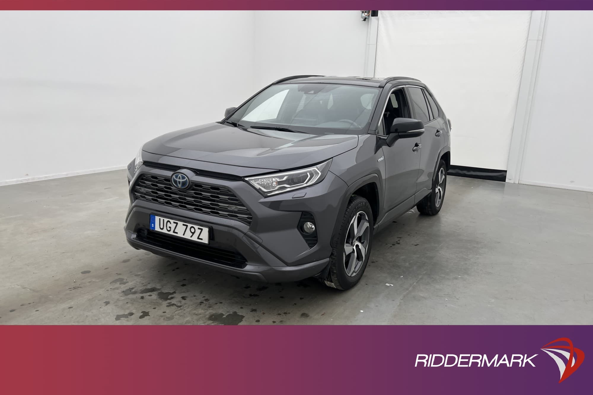 Toyota RAV4 Hybrid AWD 222hk