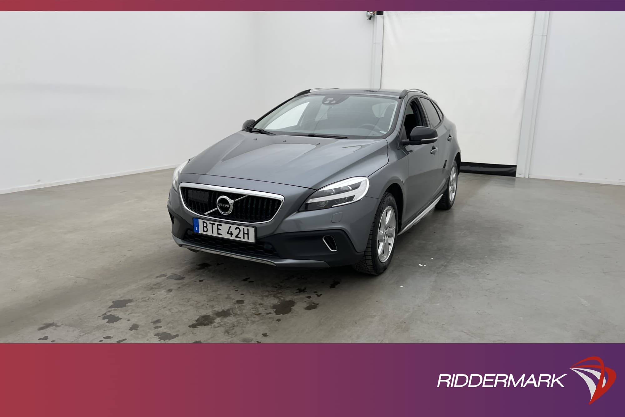 Volvo V40 Cross Country D3 150hk Skinn Voc D-Värmare Kamera