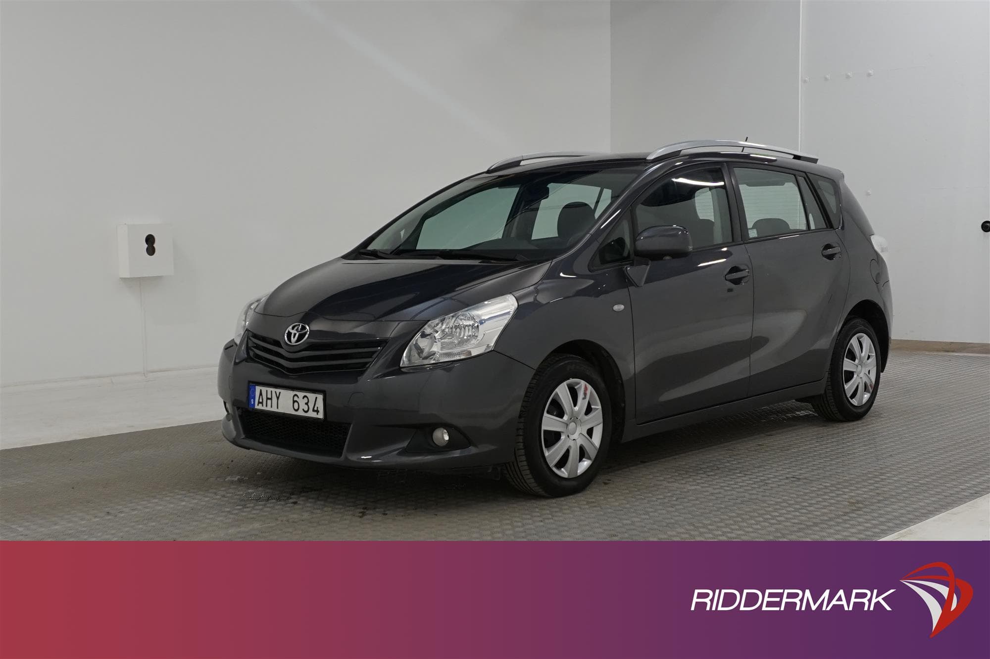 Toyota Verso 1.8 147hk 2 Brukare 7 Sits Drag PDC