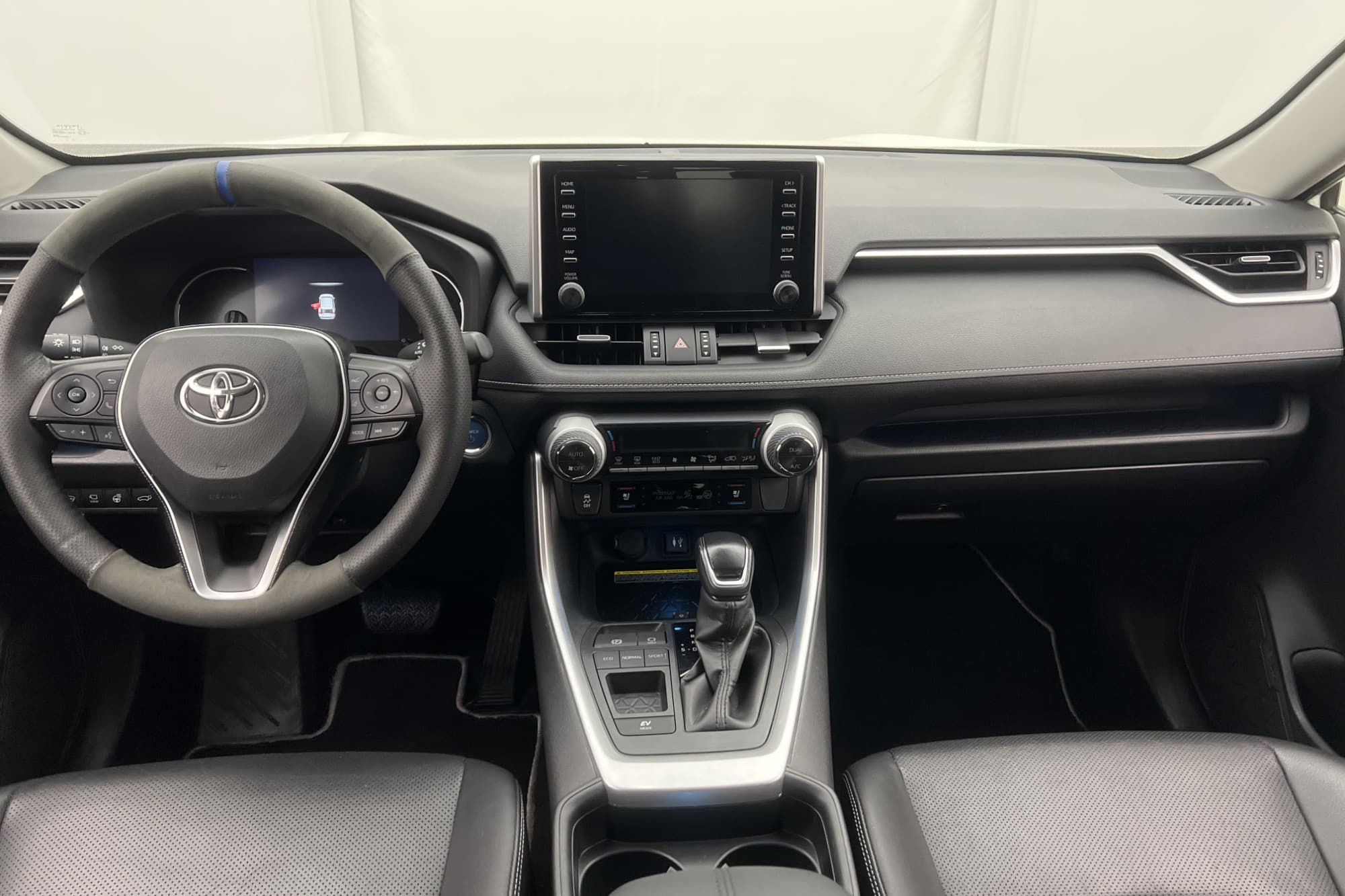 Toyota RAV4 Hybrid 218hk Executive Premium 360° Navi Skinn
