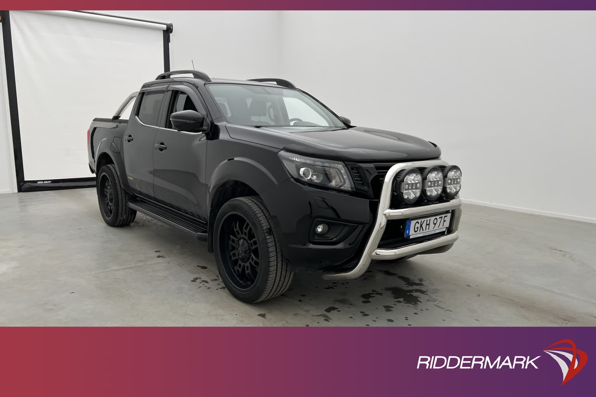 Nissan Navara N-Guard 2.3