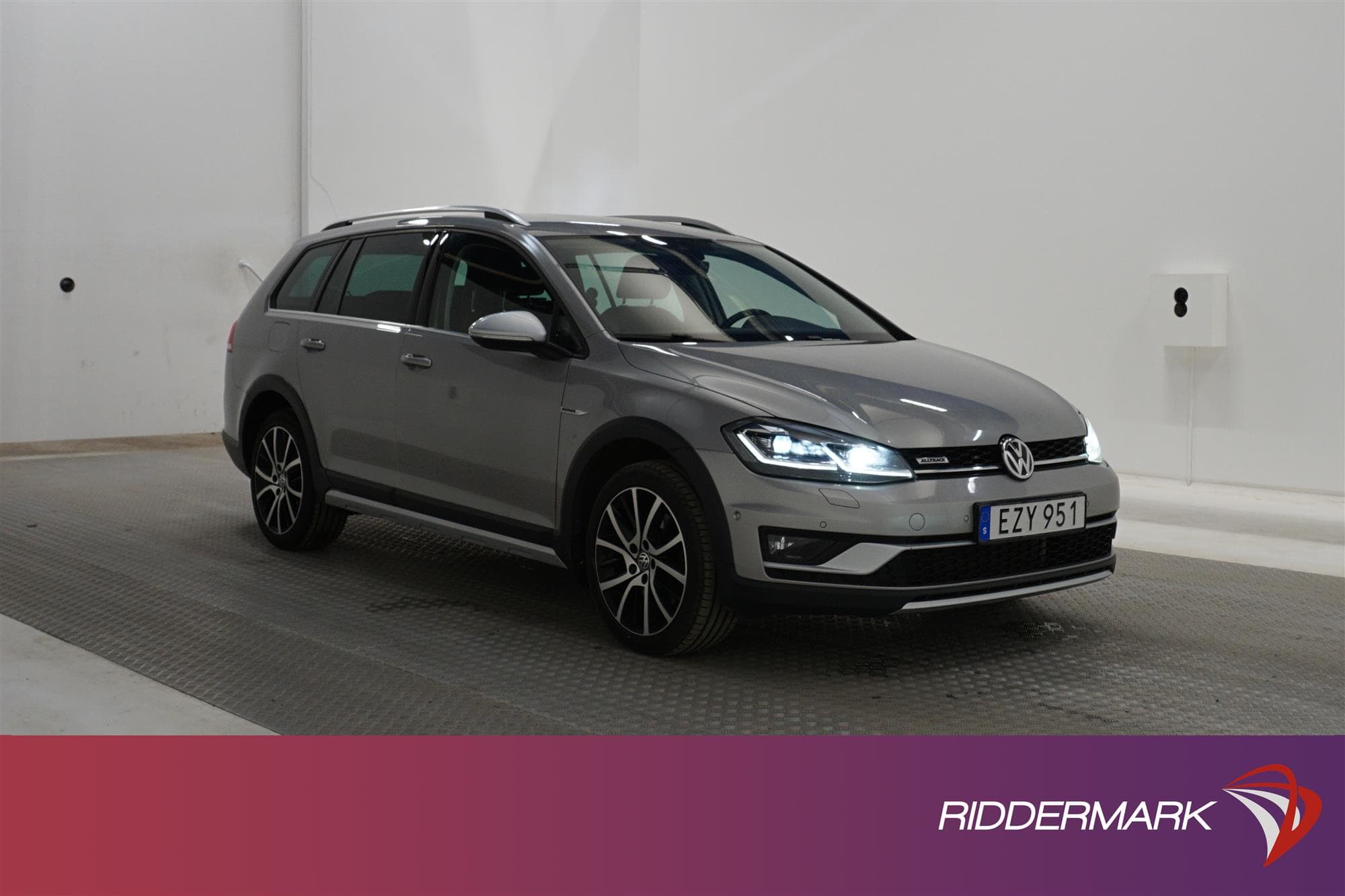 Volkswagen Golf Alltrack 4M 184hk