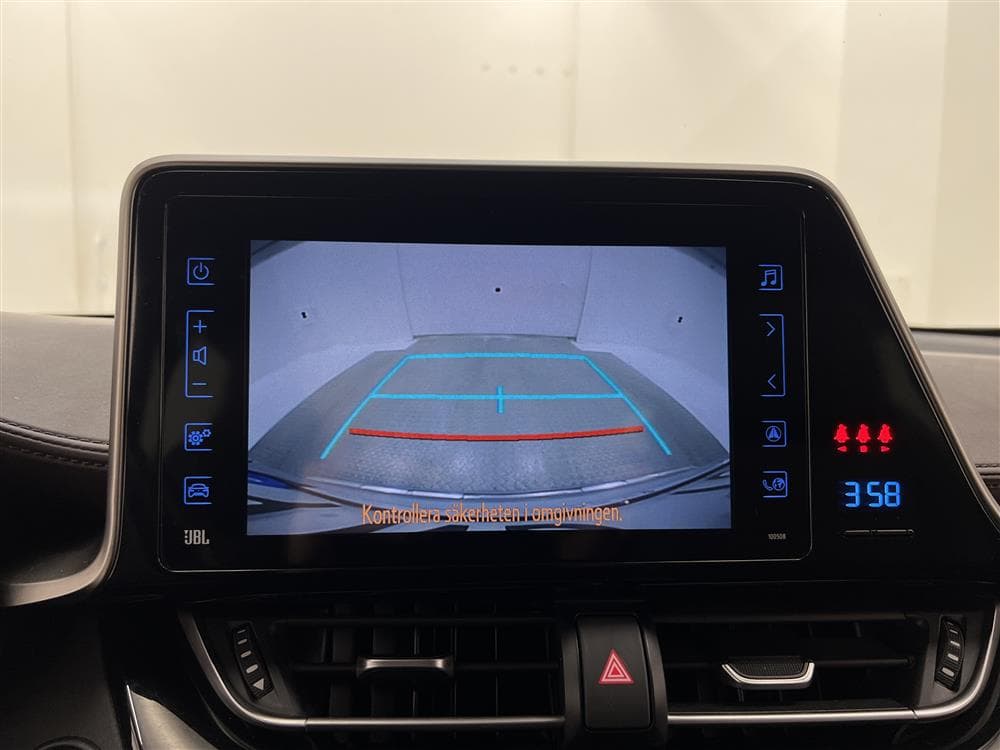 Toyota C-HR 1.8 HSD 122hk Executive JBL Låg Skatt 0,41L/mil