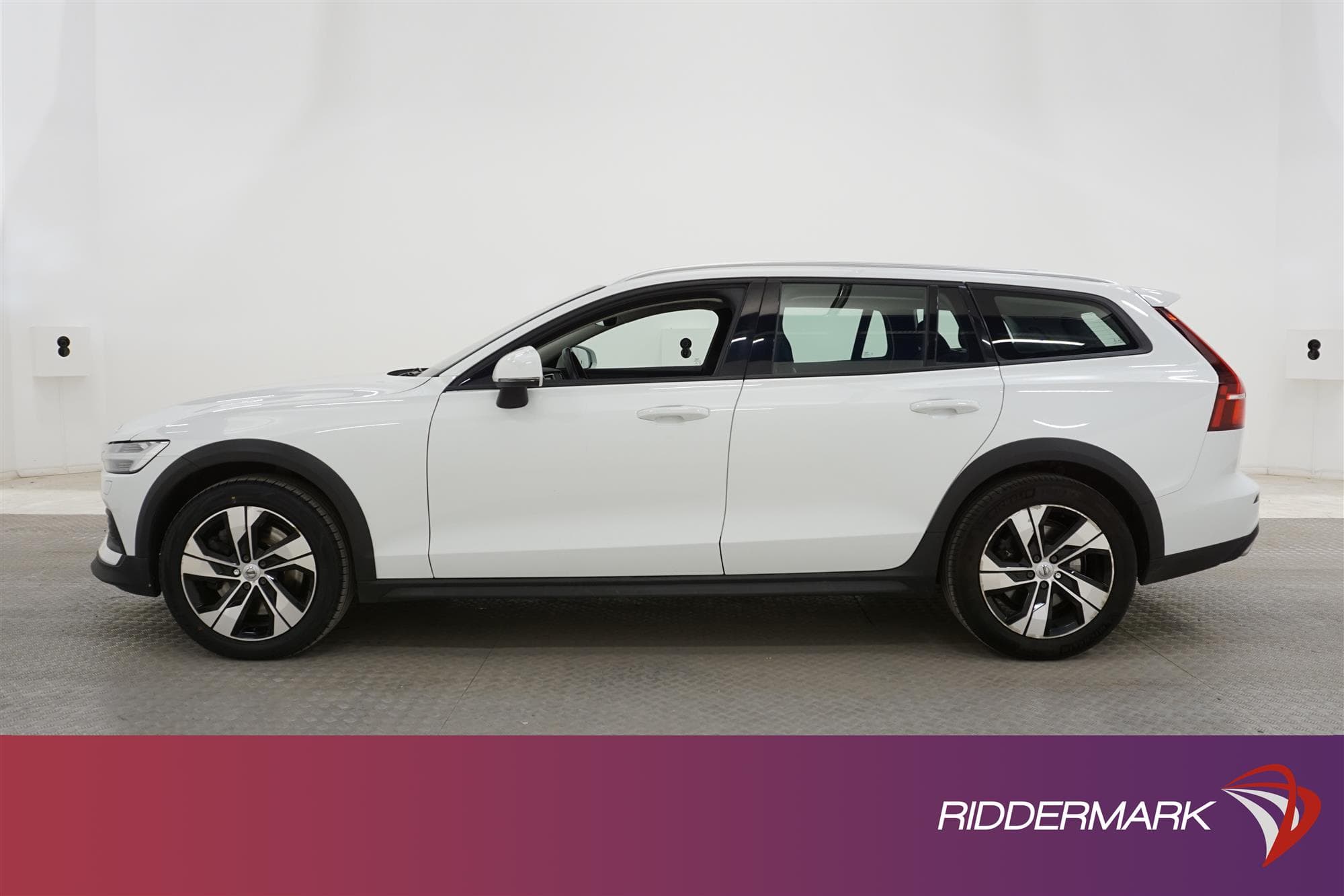 Volvo V60 Cross Country D4 AWD 190hk