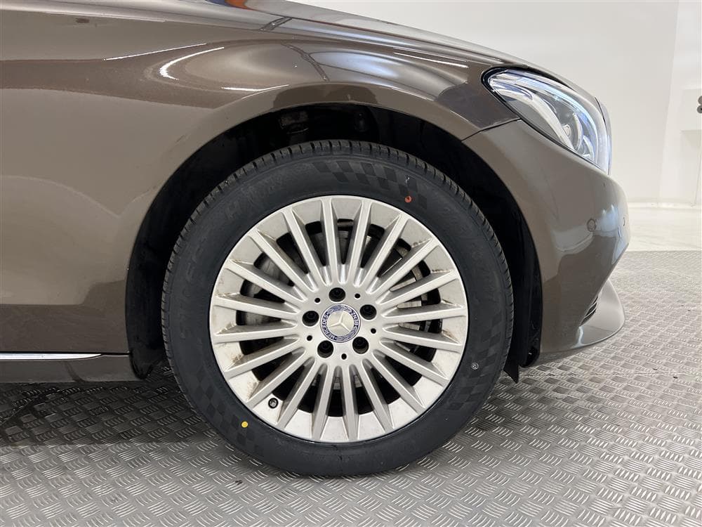 Mercedes-Benz C 250d 4MATIC 204hk Backkamera Drag 0,46l/milinteriör