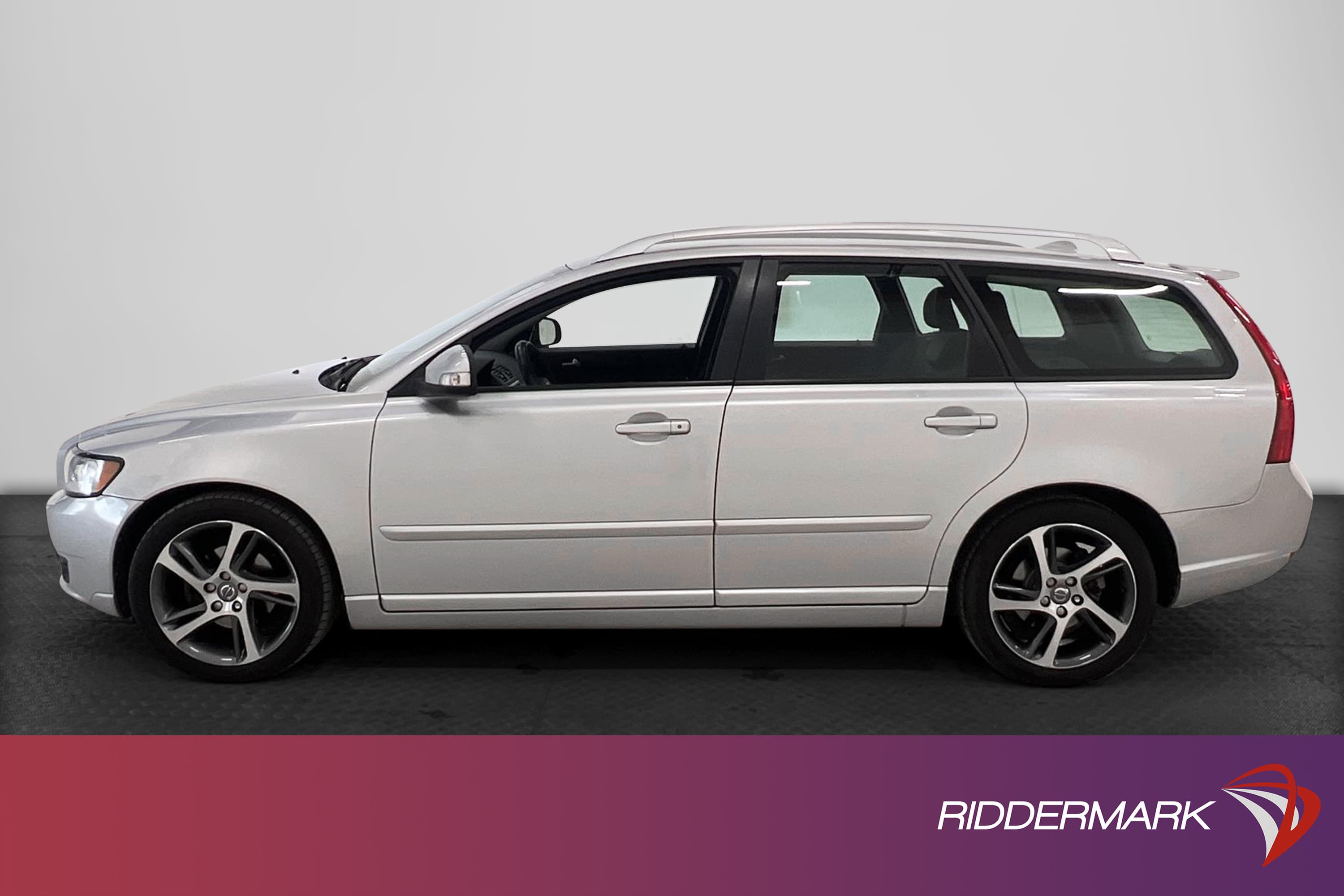 Volvo V50 D2 115hk Dragkrok D-Värmare Helskinn 0,38L/mil