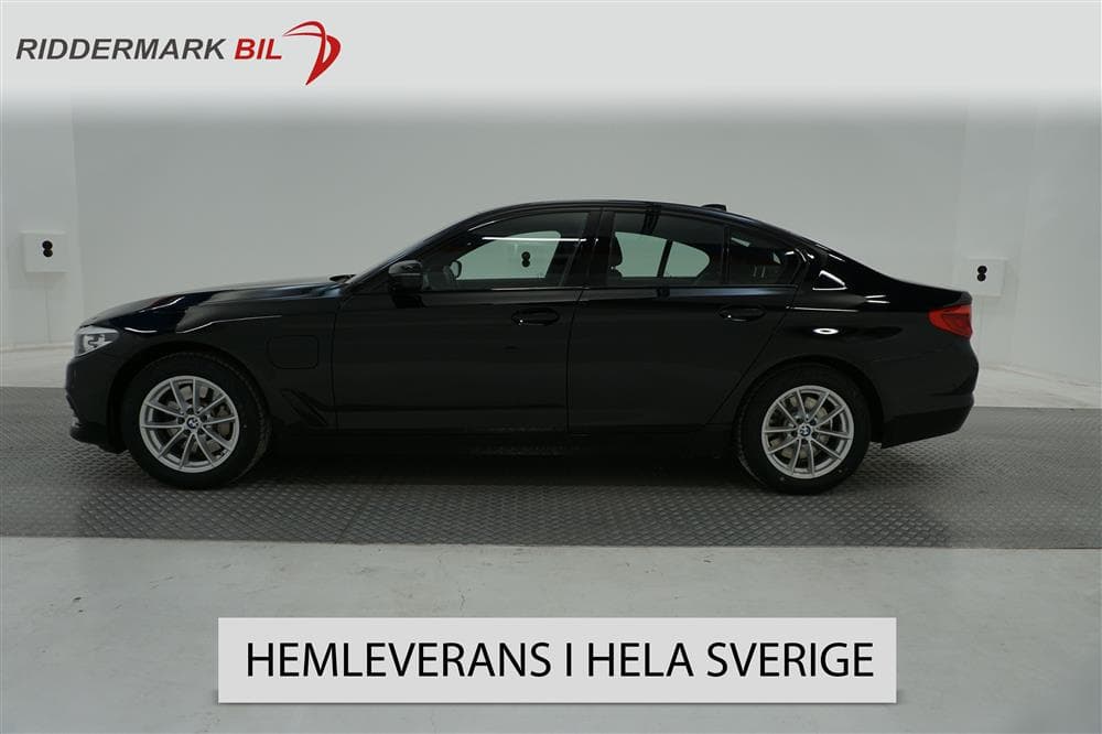 BMW 530e iPerformance 252hk