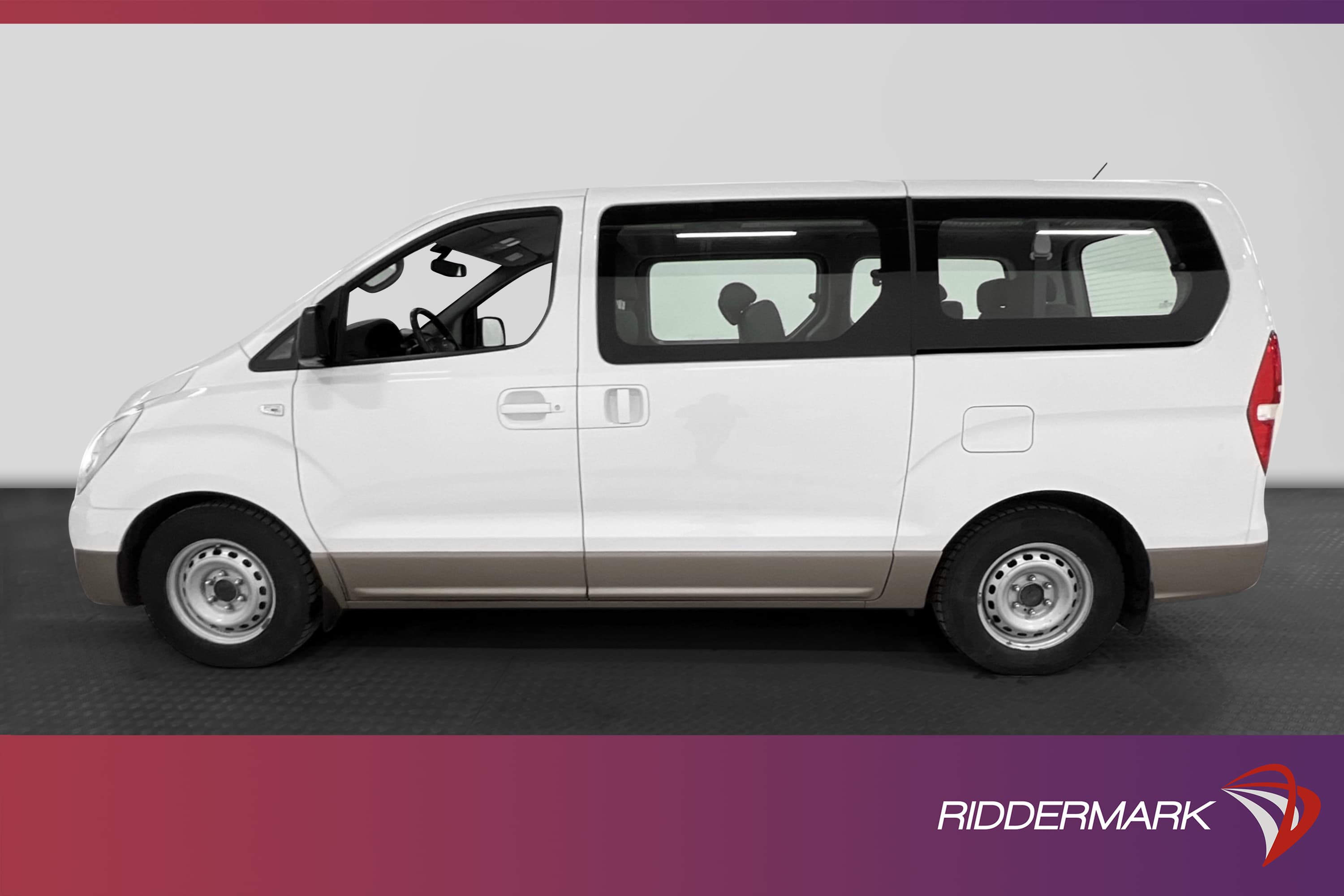 Hyundai H-1 Travel 2.5CRDi Automat 170hk Dragkrok P-sensor