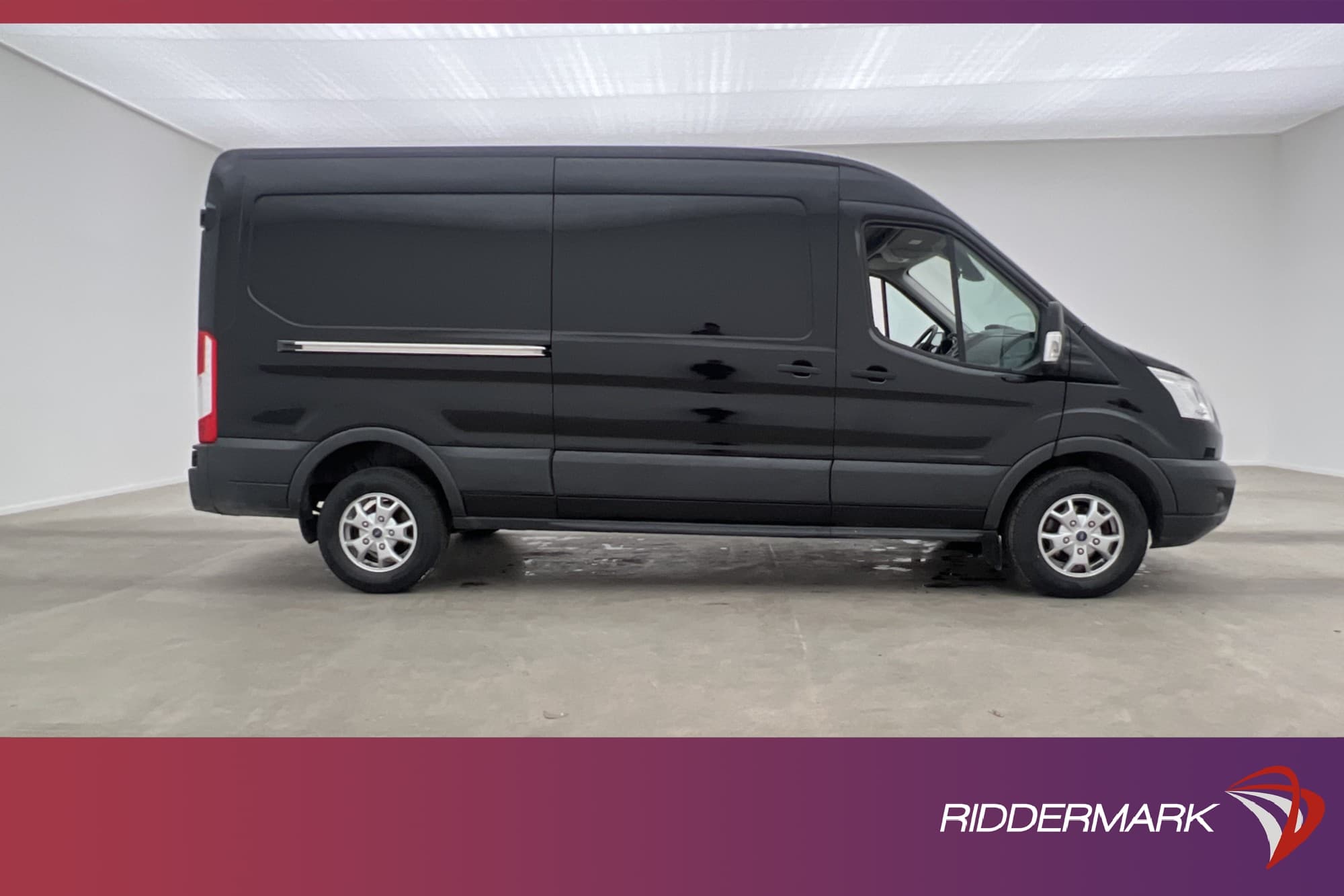 Ford Transit 350 L2H2 170hk