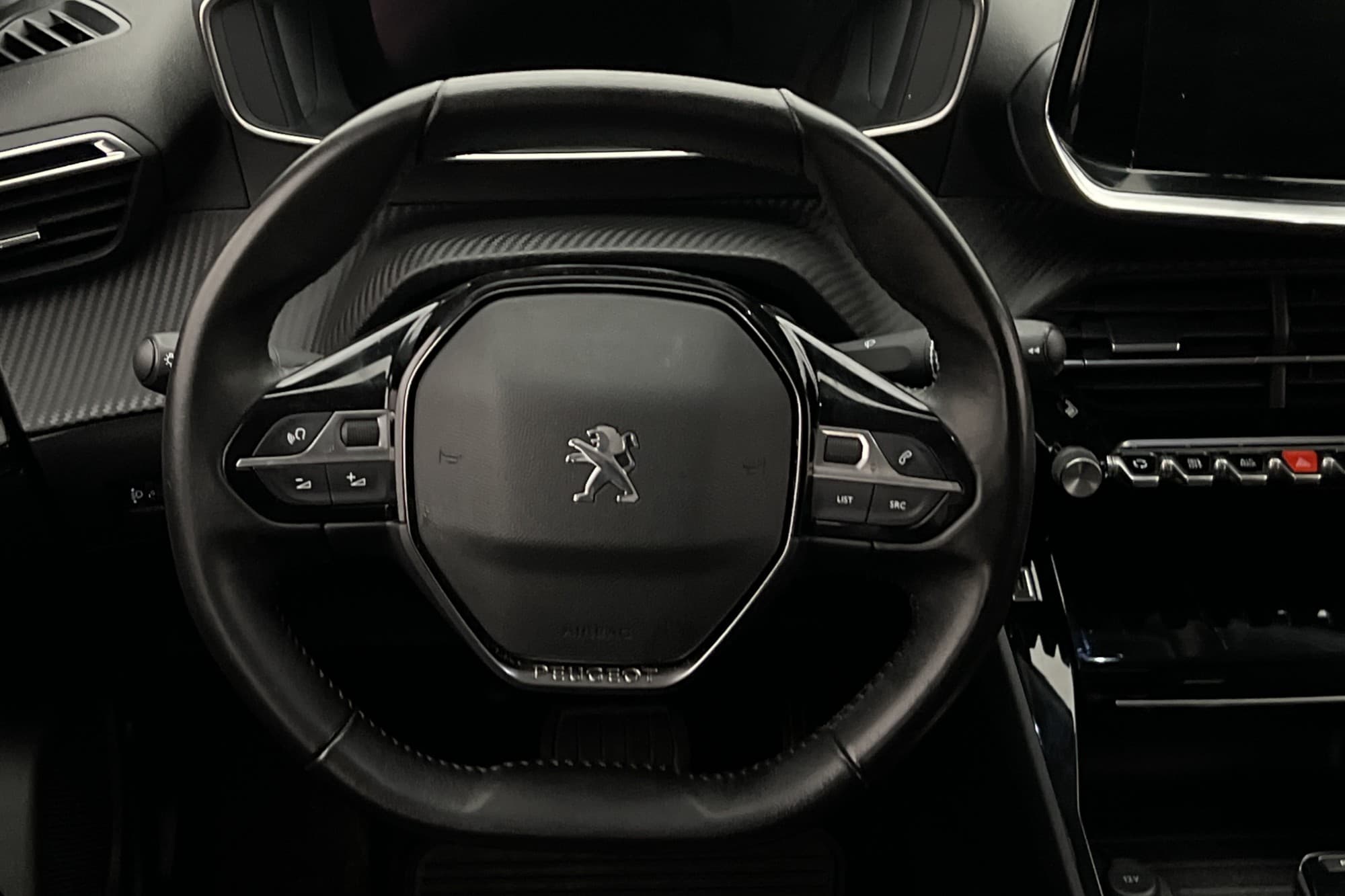 Peugeot e-2008 136hk Kamera Halvskinn CarPlay Keyless MOMS