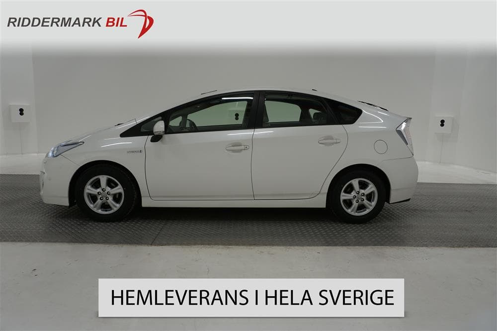 Toyota Prius 1.8 Hybrid 99hk