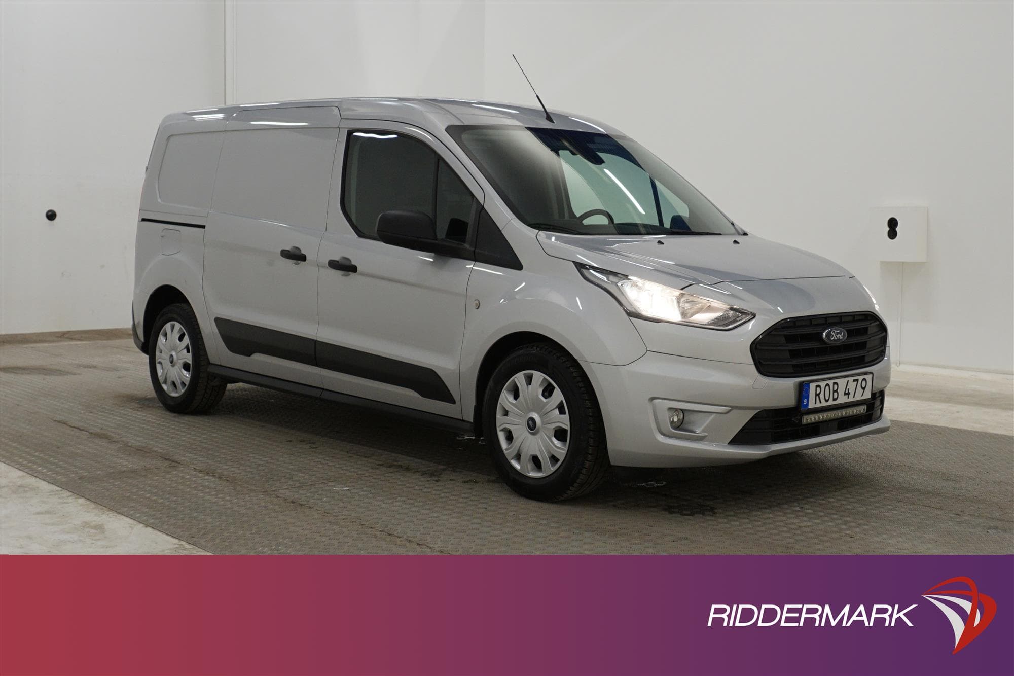 Ford Transit Connect 1.5Eco Automat LWB Drag Värmare Moms