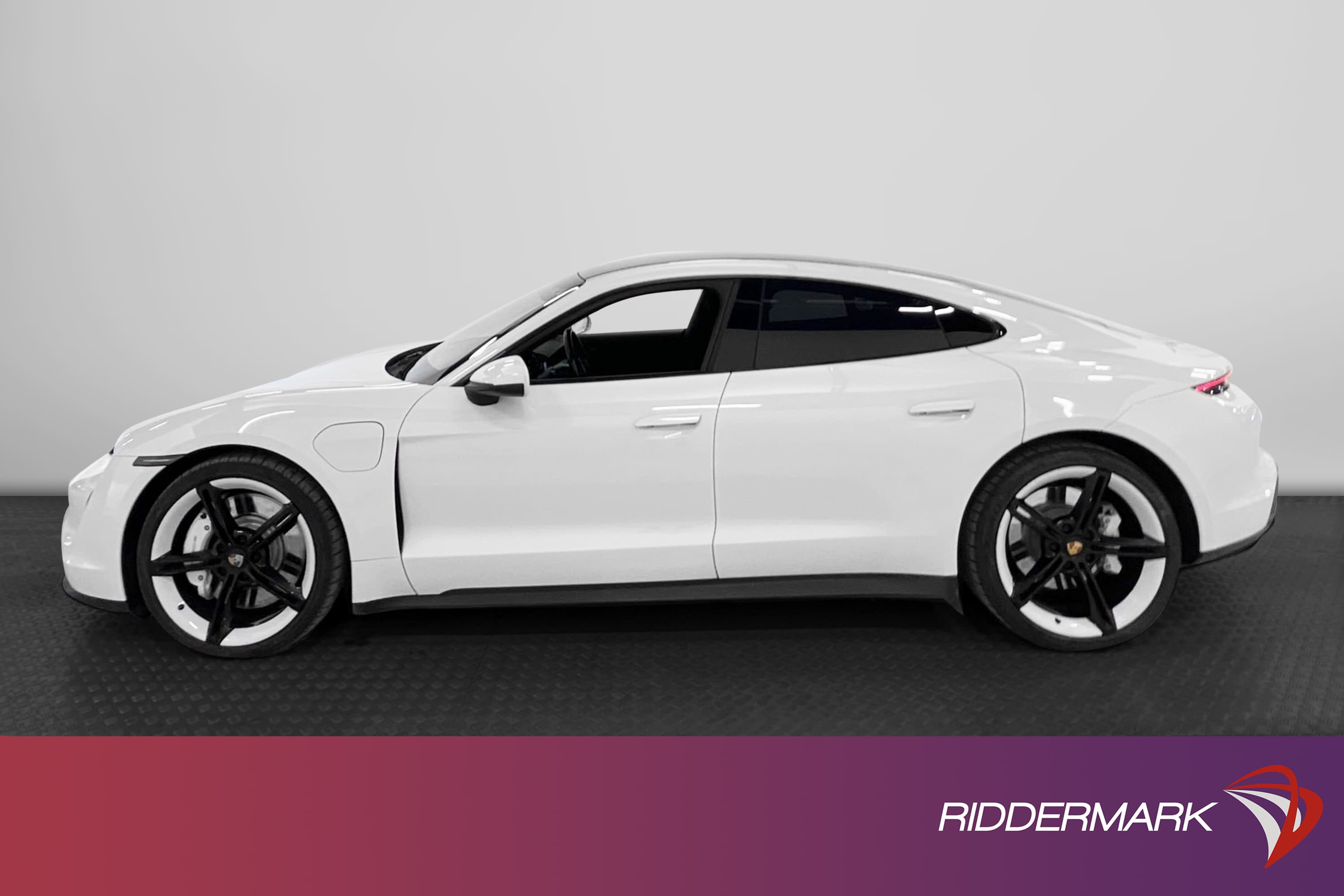 Porsche Taycan 4S AWD 571hk SportChrono