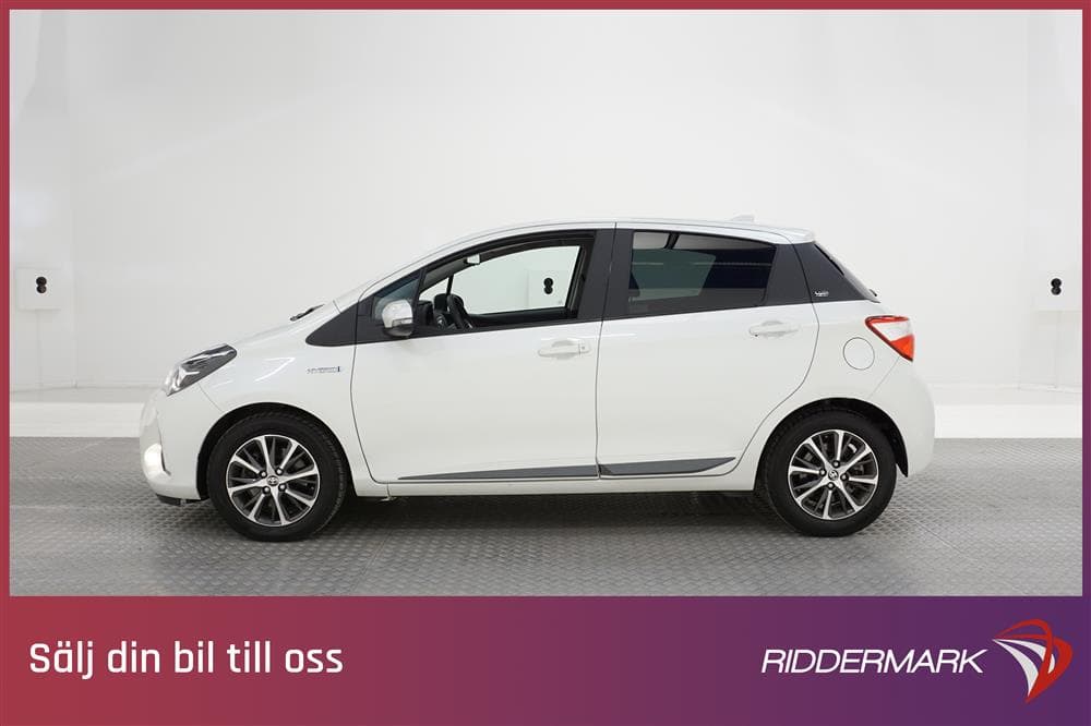 Toyota Yaris 1.5 Hybrid 101hk B-Kamera