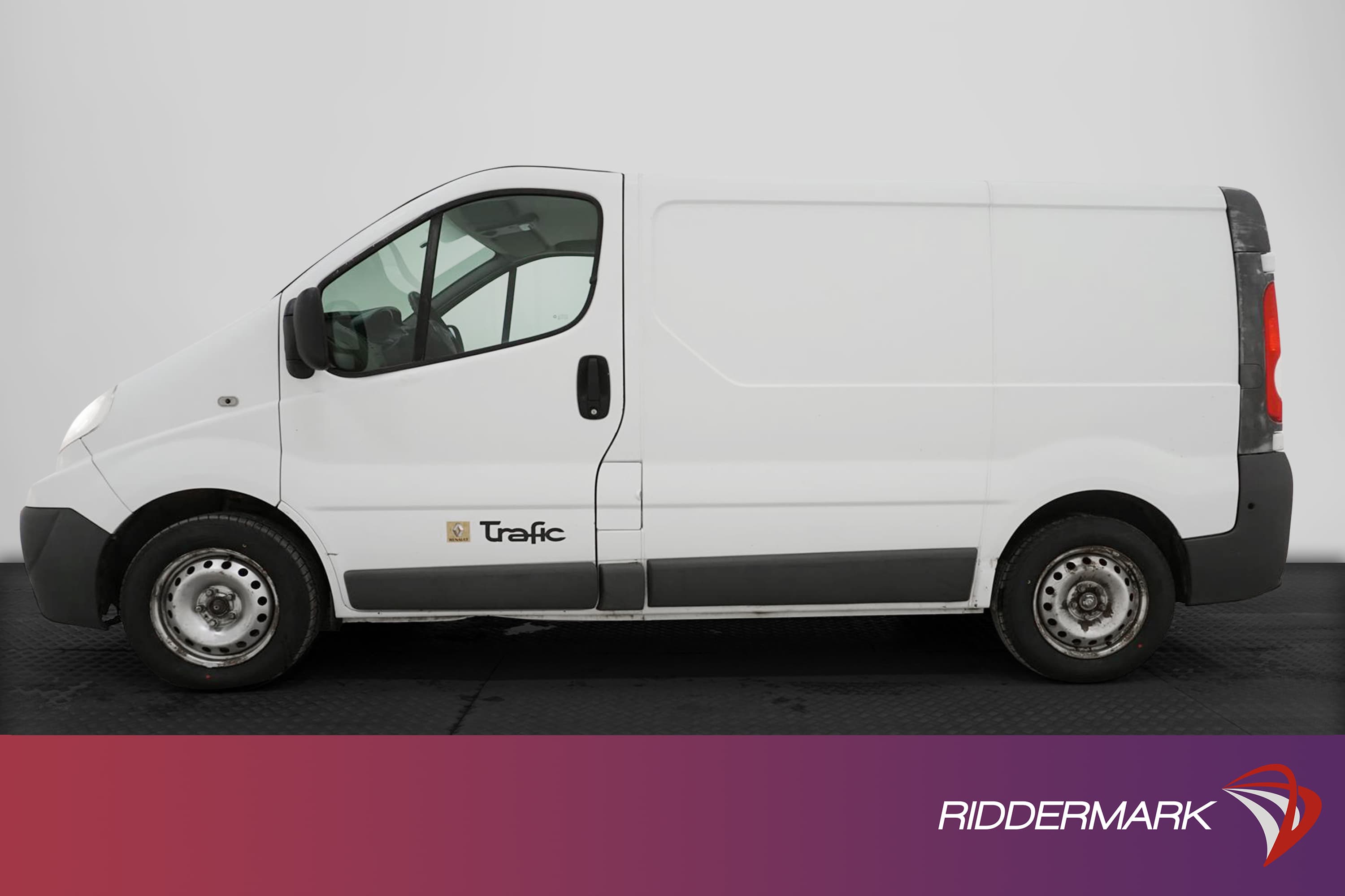 Renault Trafic 2.0dCi Navi 3sits Dragkrok Nyservad