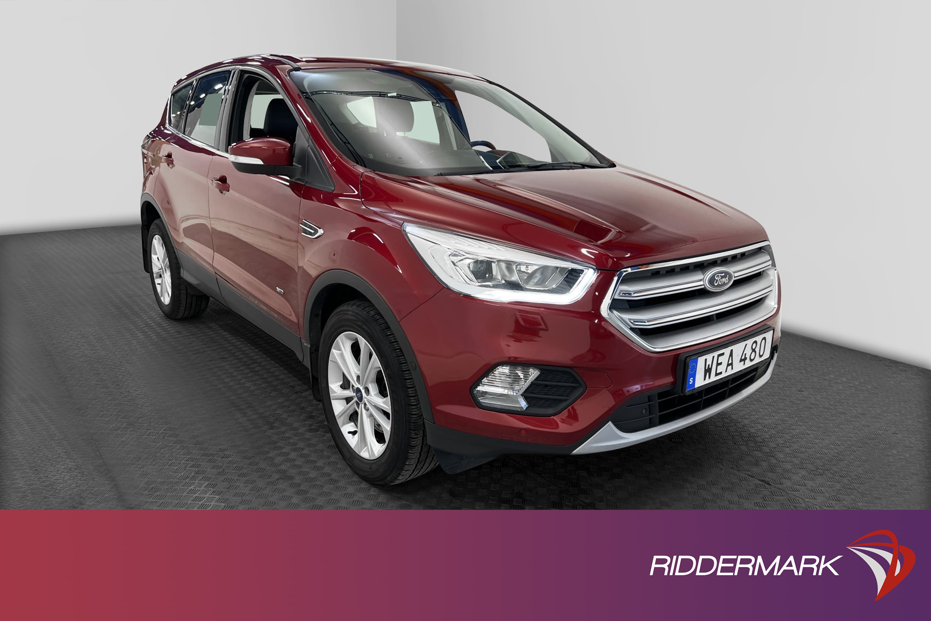 Ford Kuga 1.5 AWD 182hk Titanium Värmare Kamera Välservad