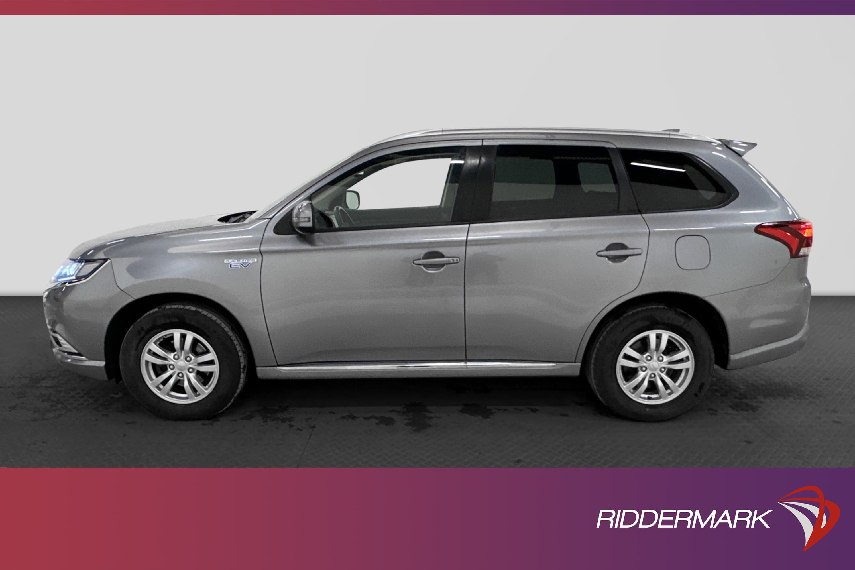 Mitsubishi Outlander PHEV 4WD 230hk