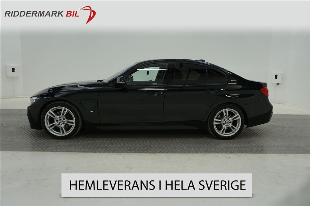 BMW 330e Sedan 252hk