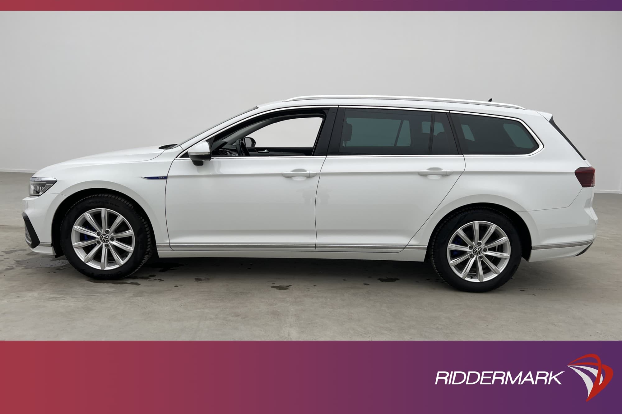 Volkswagen Passat GTE 218hk