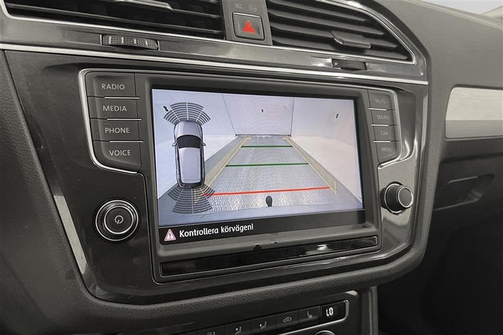 Volkswagen Tiguan 4M 190hk GT Värmare Active info Draginteriör