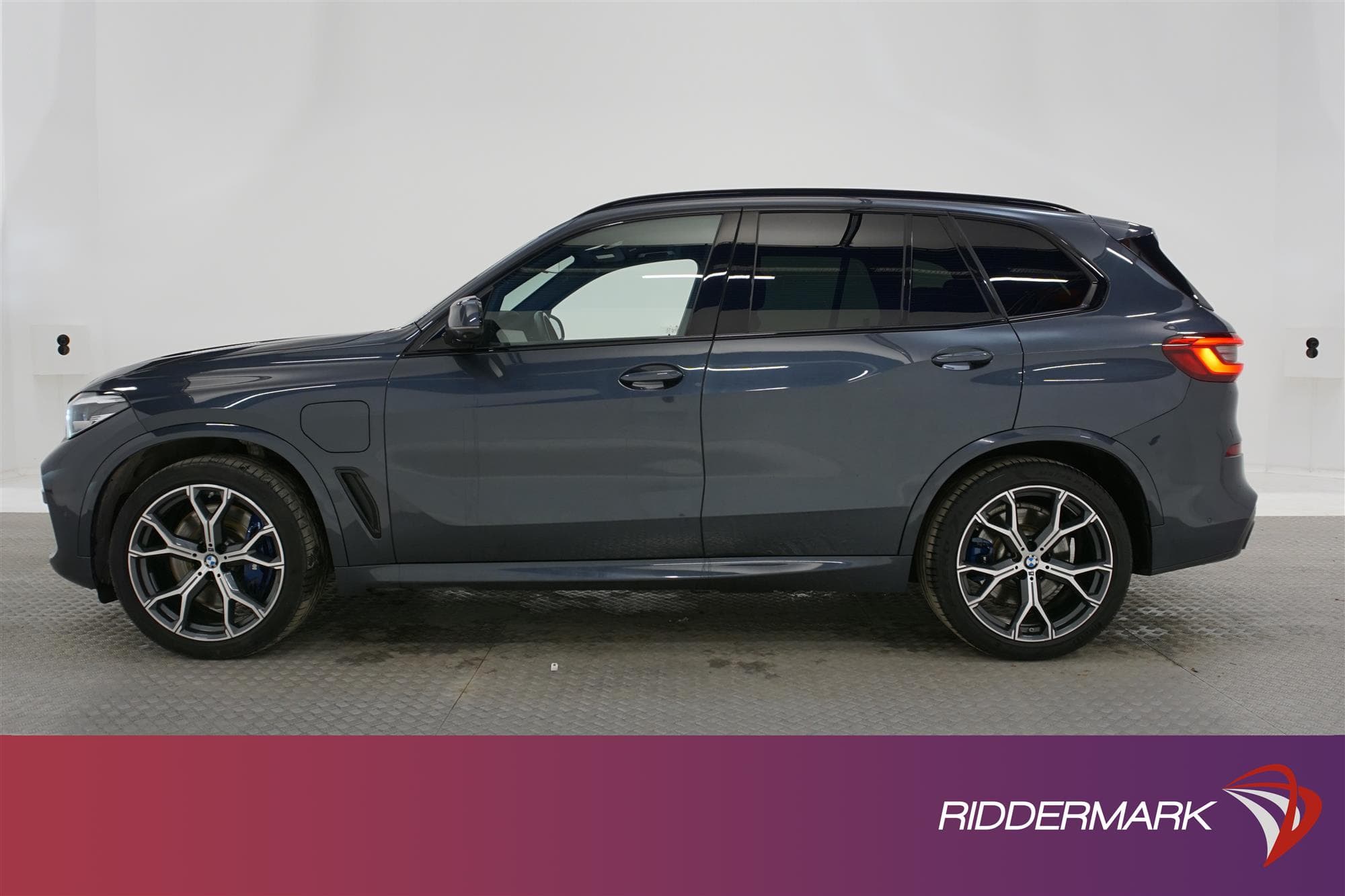 BMW X5 xDrive45e 394hk