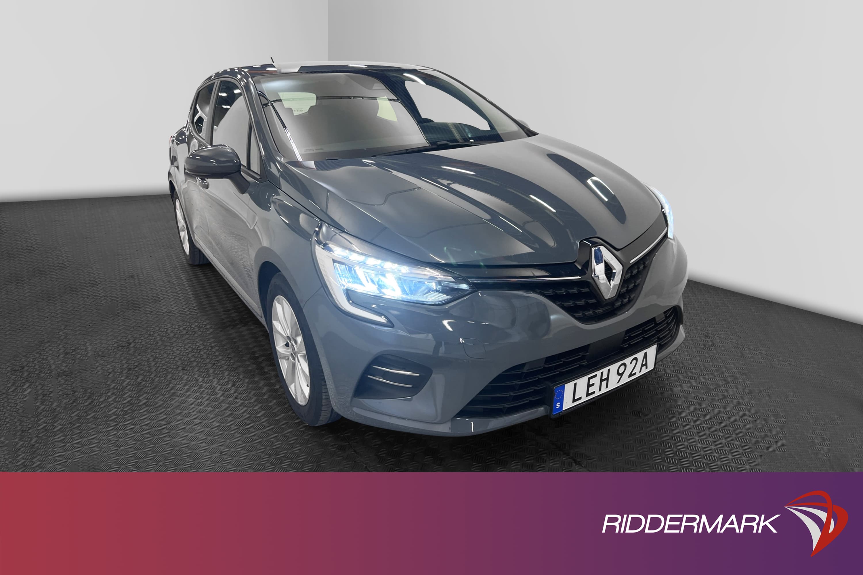 Renault Clio 1.0 TCe 100hk Sensorer Välservad 0,43l/Mil