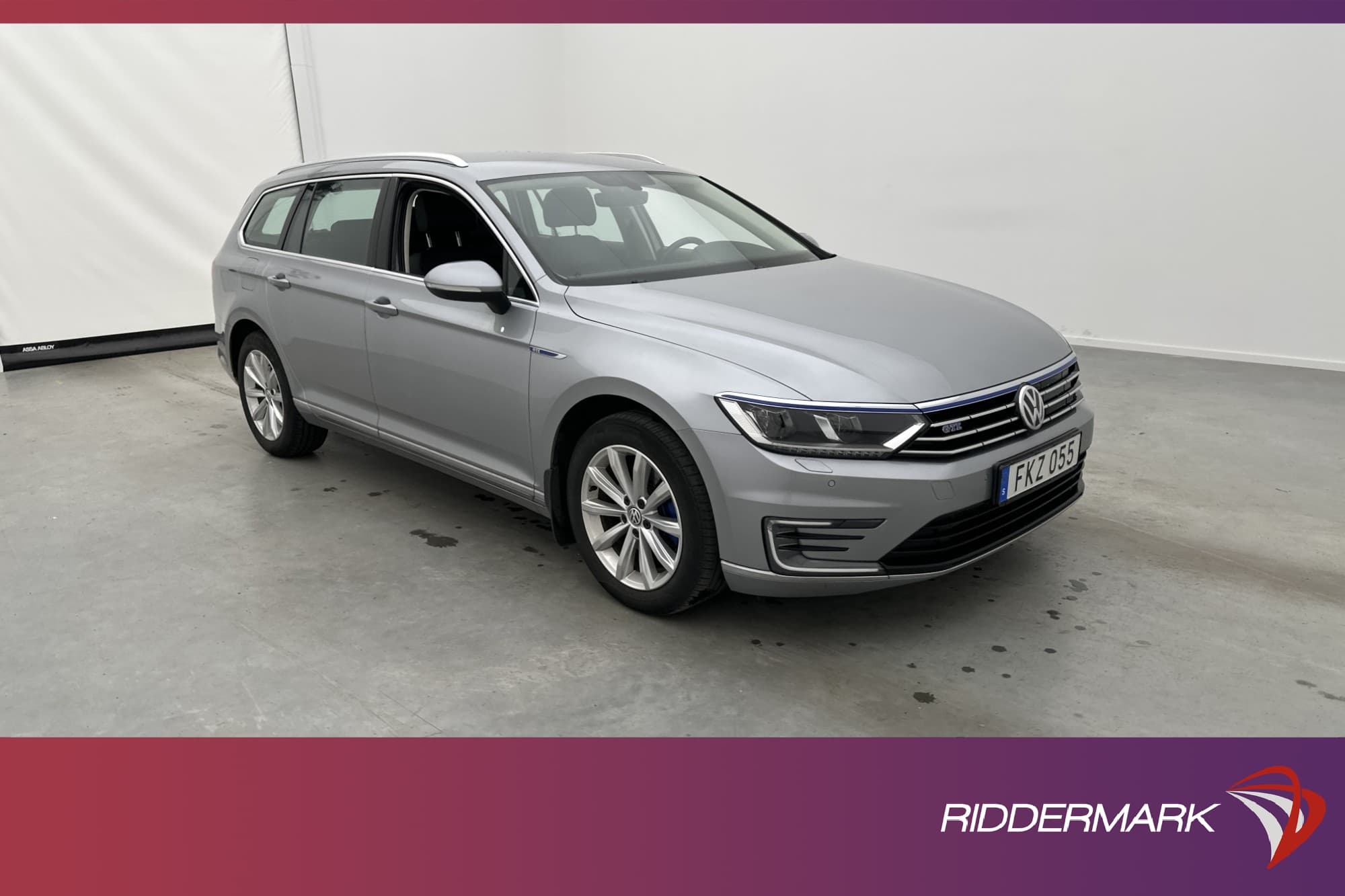 Volkswagen Passat Variant GTE 218hk