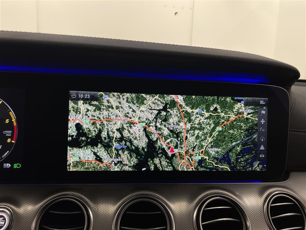 Mercedes-Benz E 220d 4M 194hk AMG Pano Wide. Värmare 360°