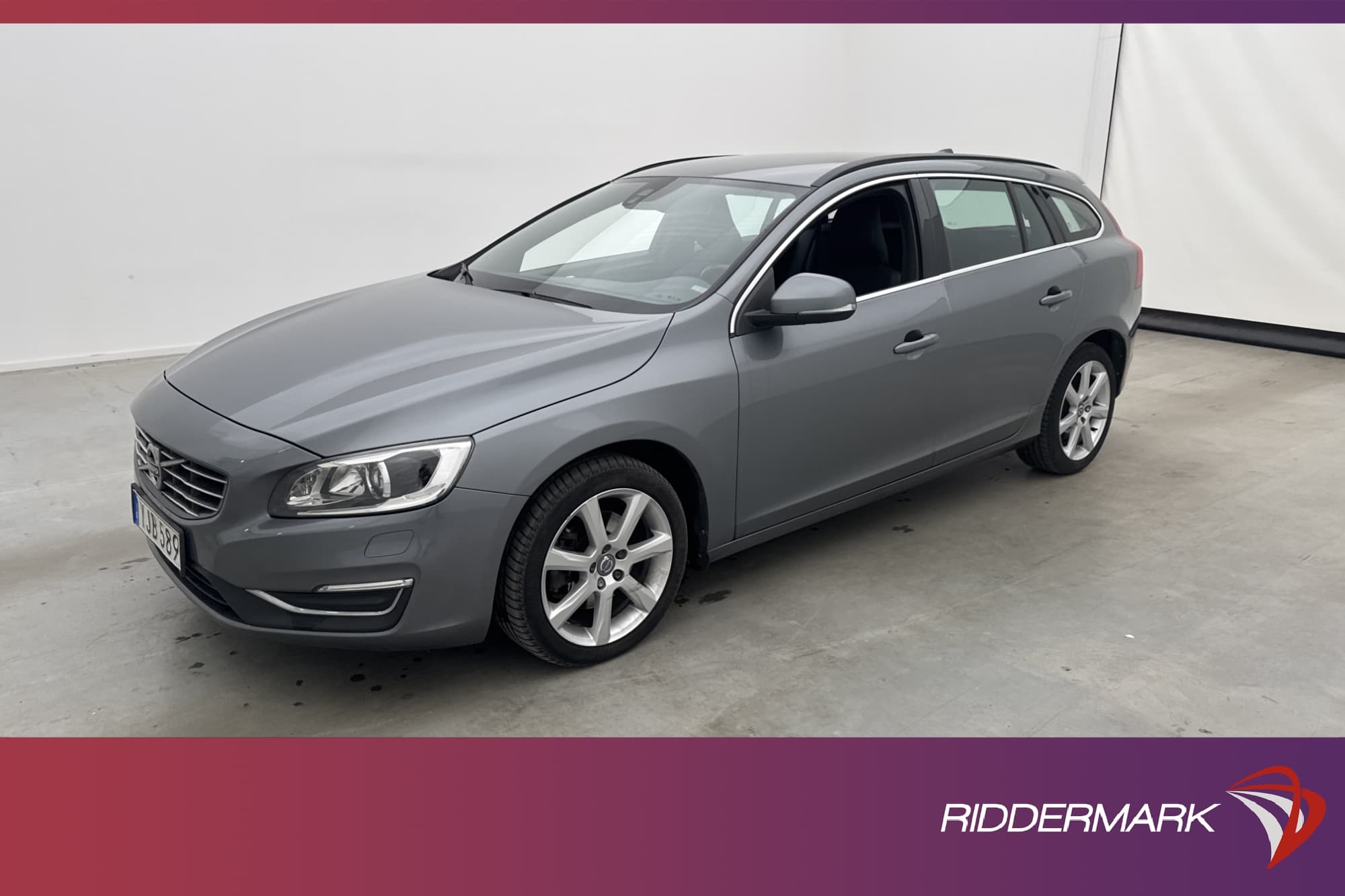Volvo V60 D4