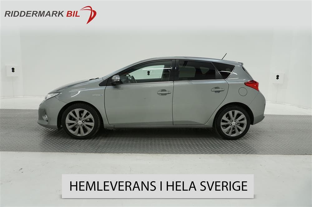 Toyota Auris 1.8 HSD 99hk